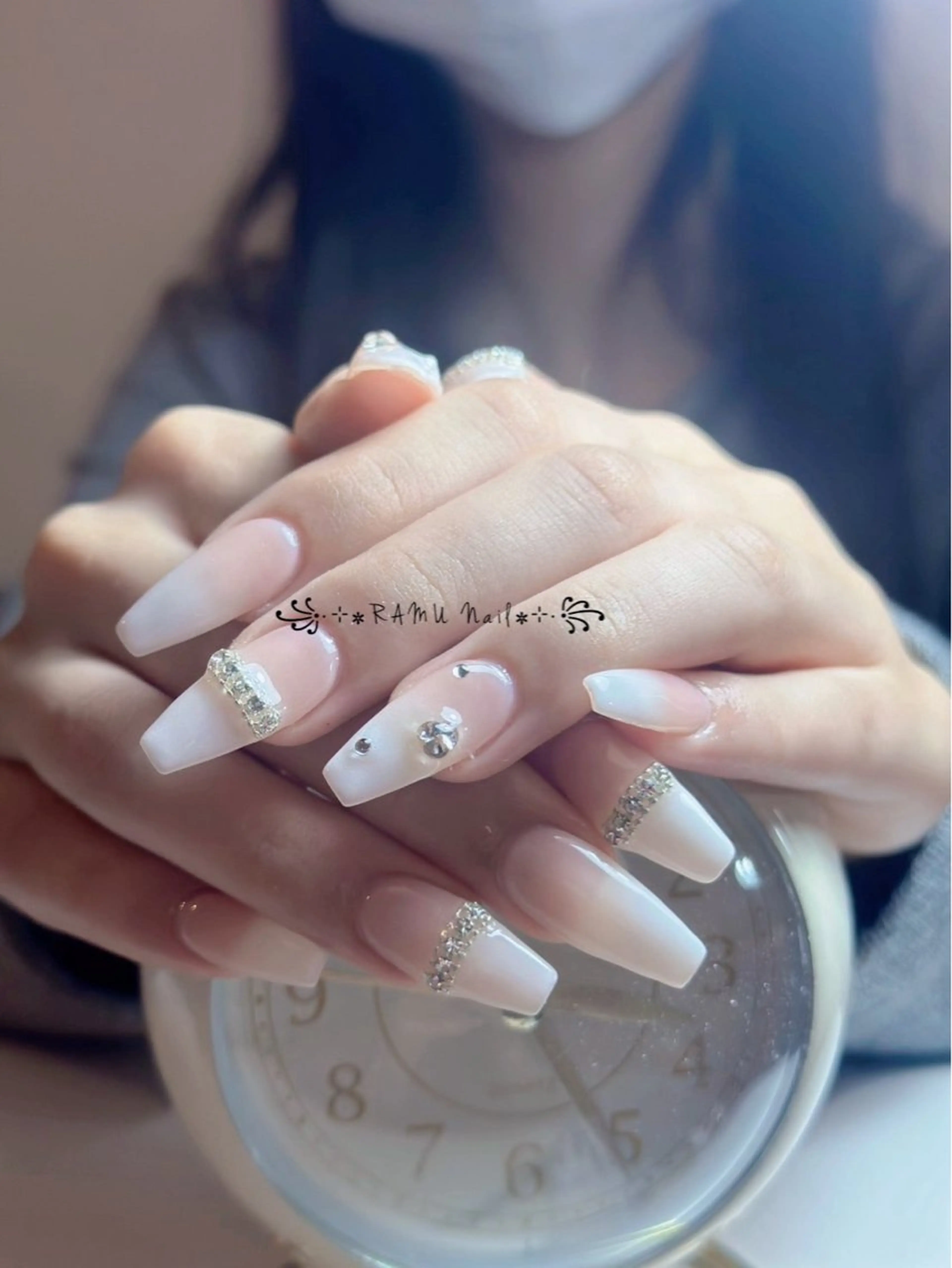 ネイル チークネイル フレンチネイル グラデーション キラキラネイル 韓国ネイル ハンドネイル RAMU_Nail 池袋店のネイルデザイン