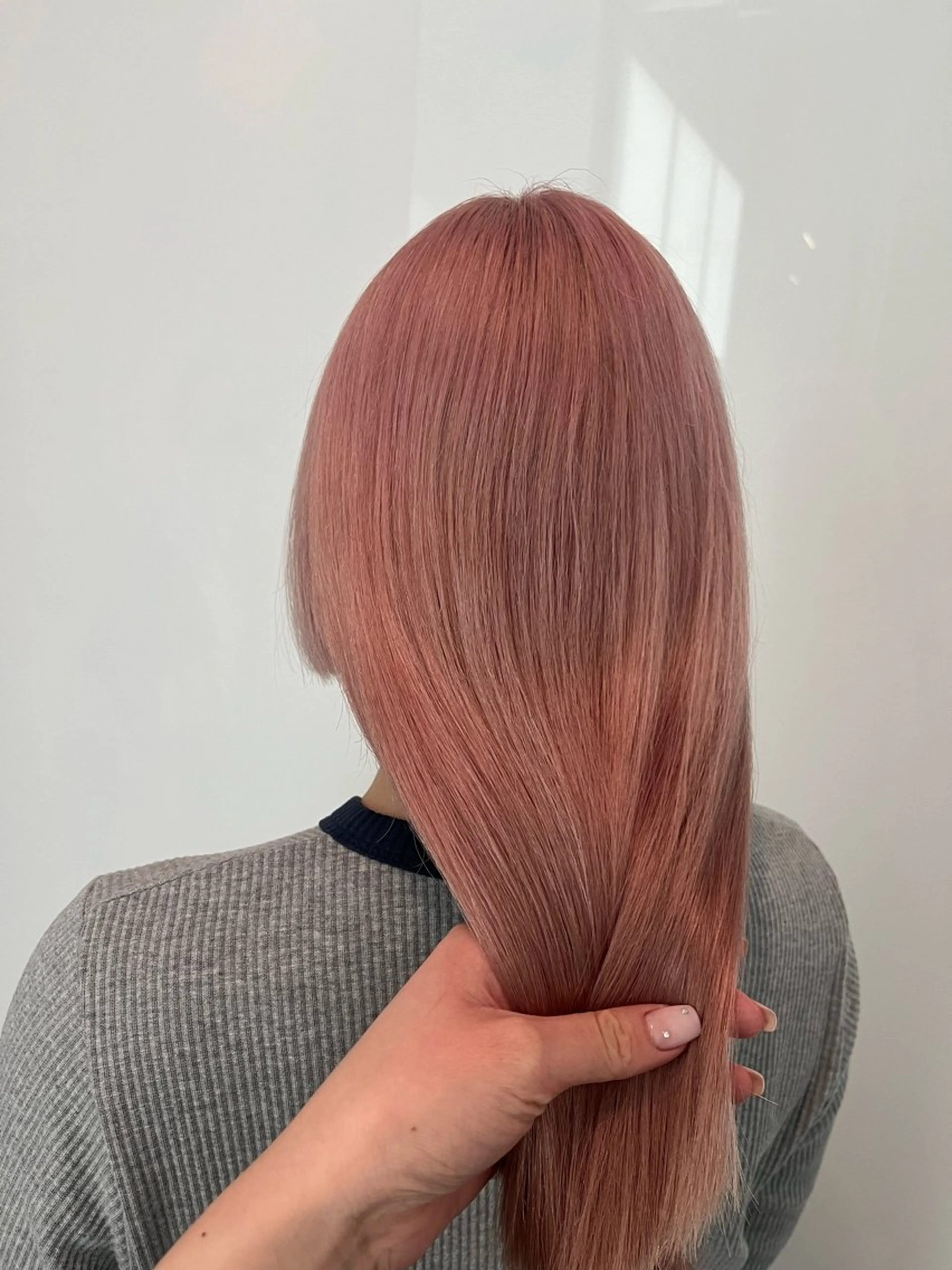 ロング カラー ブリーチ ハイトーンカラー ピンクカラー ヘアカラー 【Belle】 MIYUKO🤎のヘアスタイル