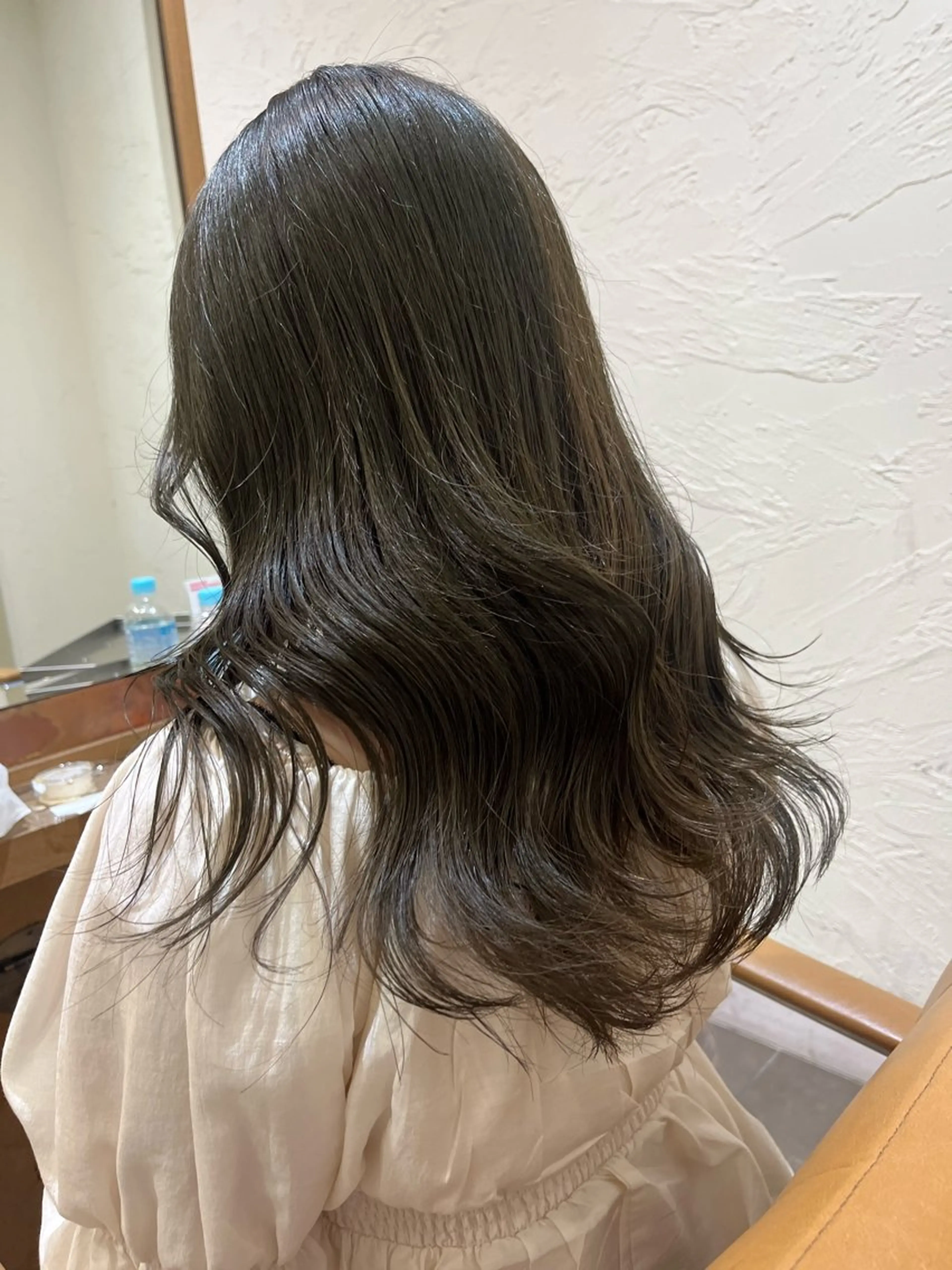 ロング カラー ブリーチ ブリーチなしカラー カット ヘアカラー 松野 心音のヘアスタイル