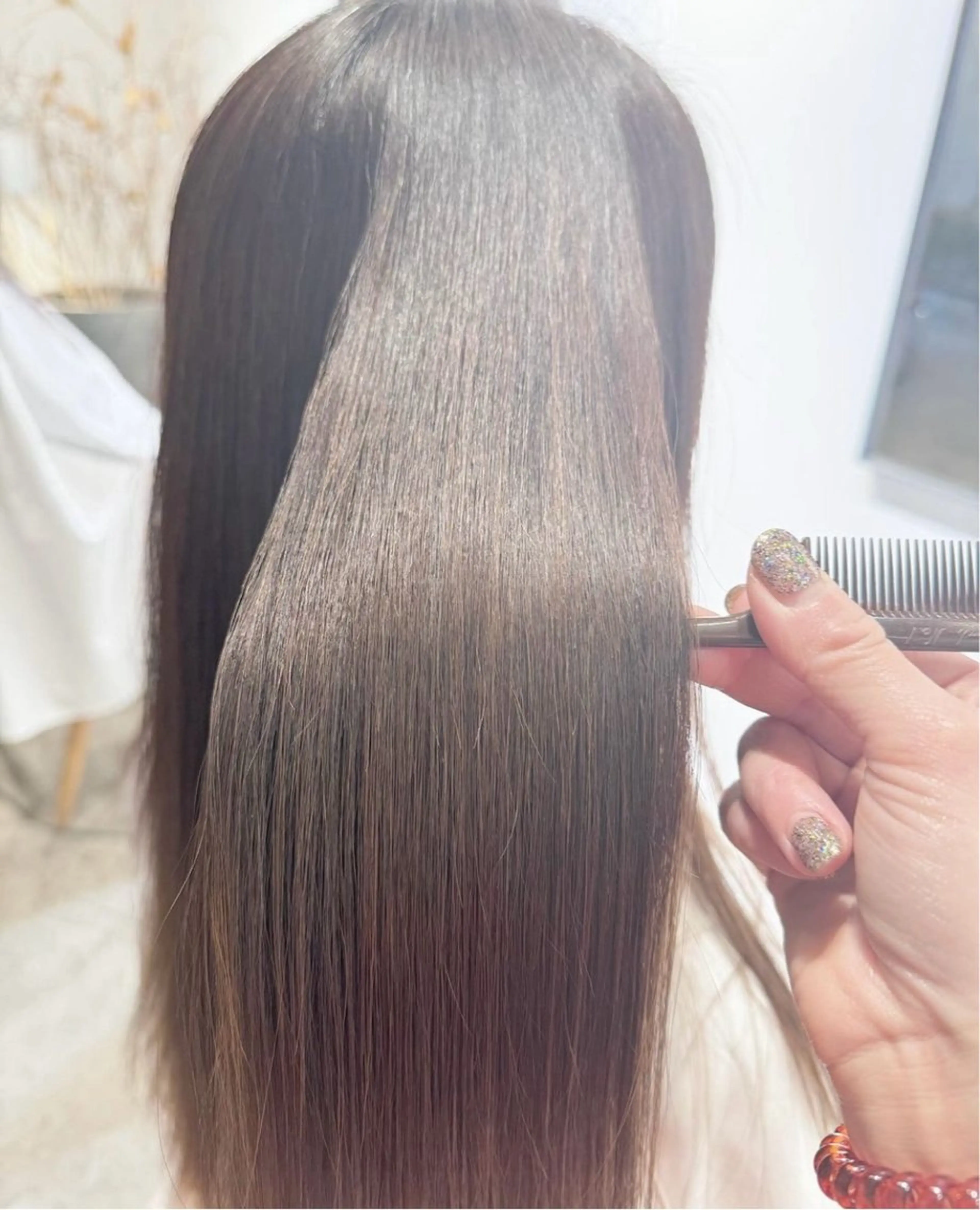 ロング 縮毛矯正 ウツワ所属・田中 南帆のヘアスタイル