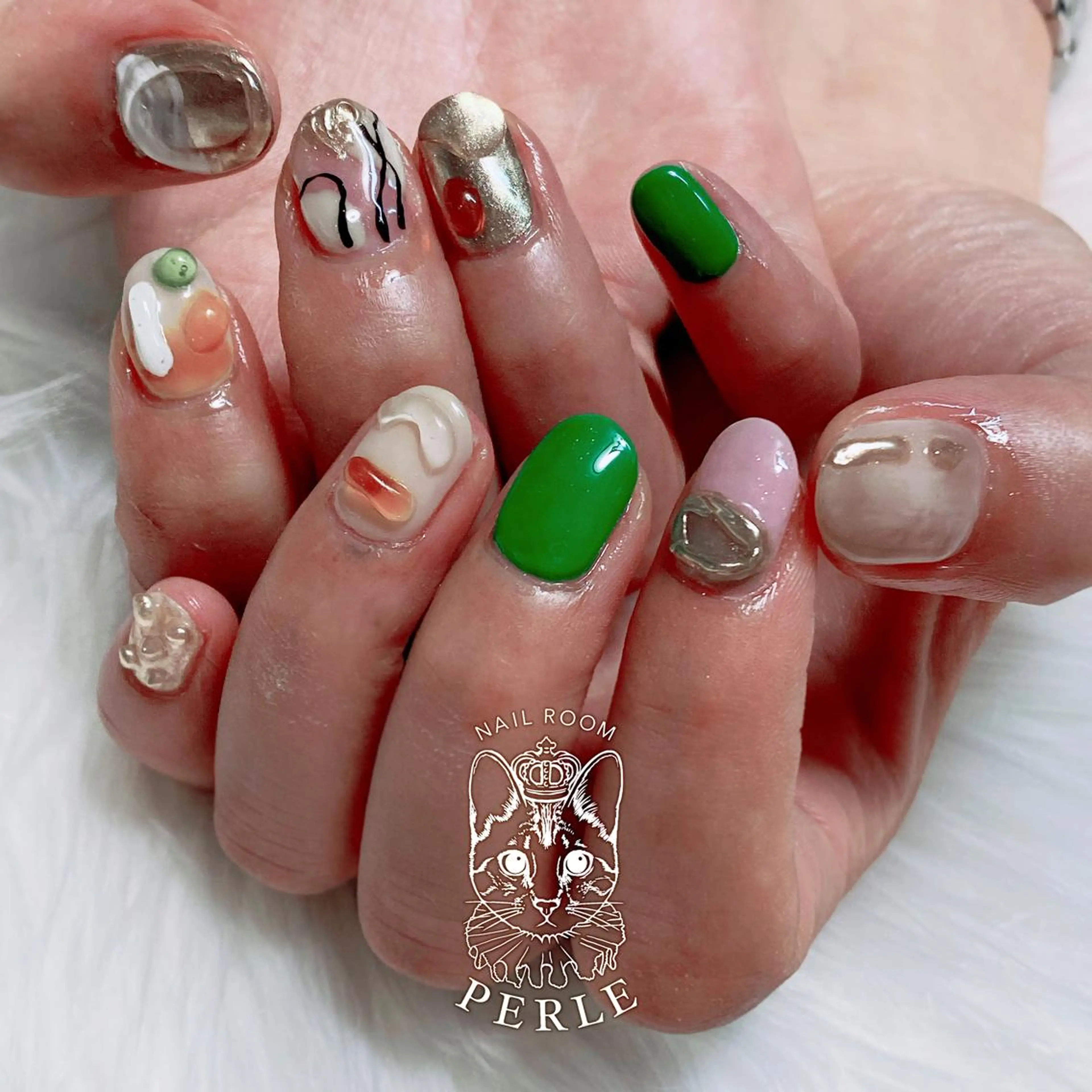 ネイル ハンドネイル nail room Perleのネイルデザイン