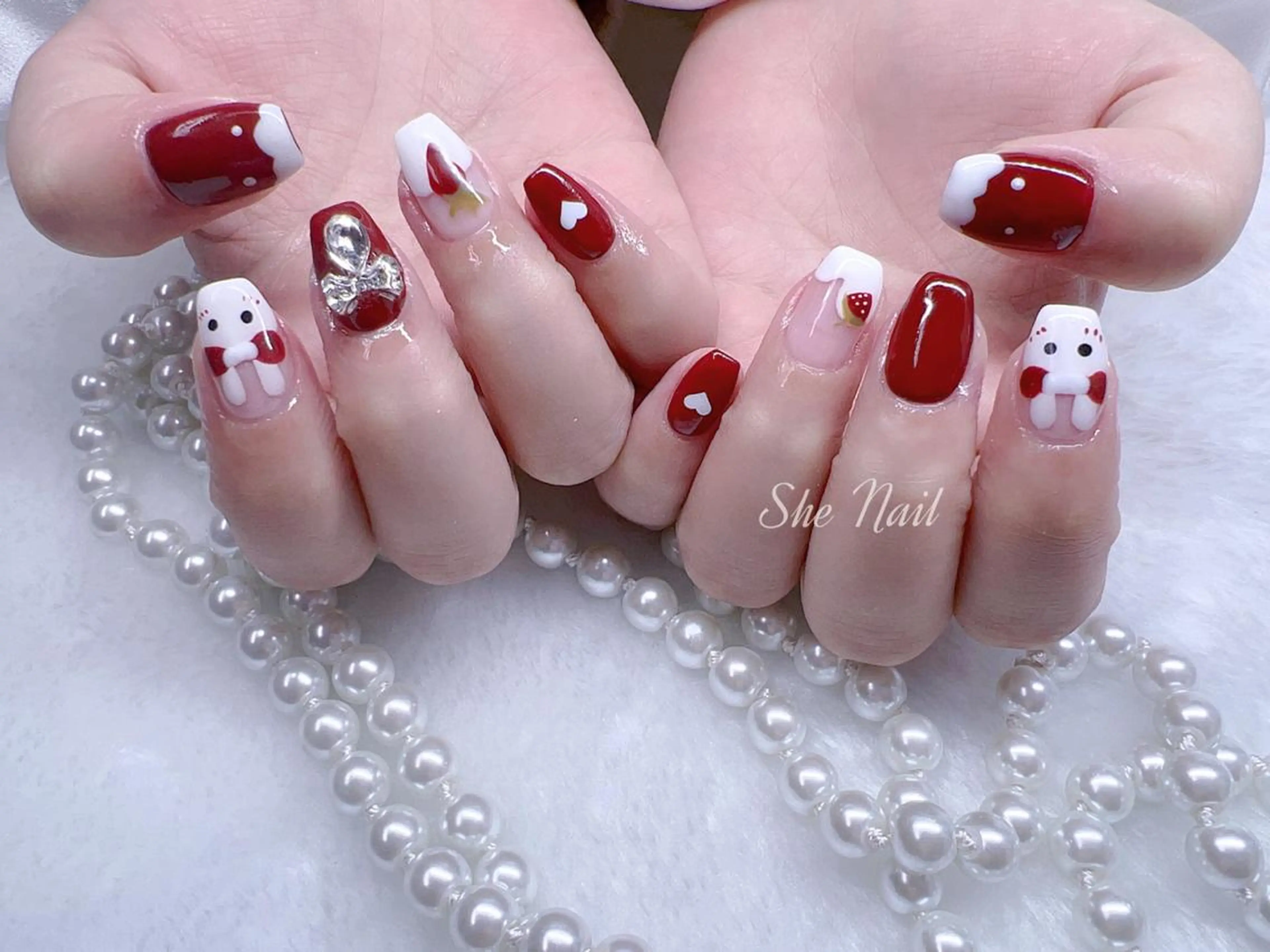 ネイル チークネイル 長さ出し 持ち込み ニュアンスネイル シンプルネイル ハンドネイル She   Nail所属・ISA_ BELLAのネイルデザイン