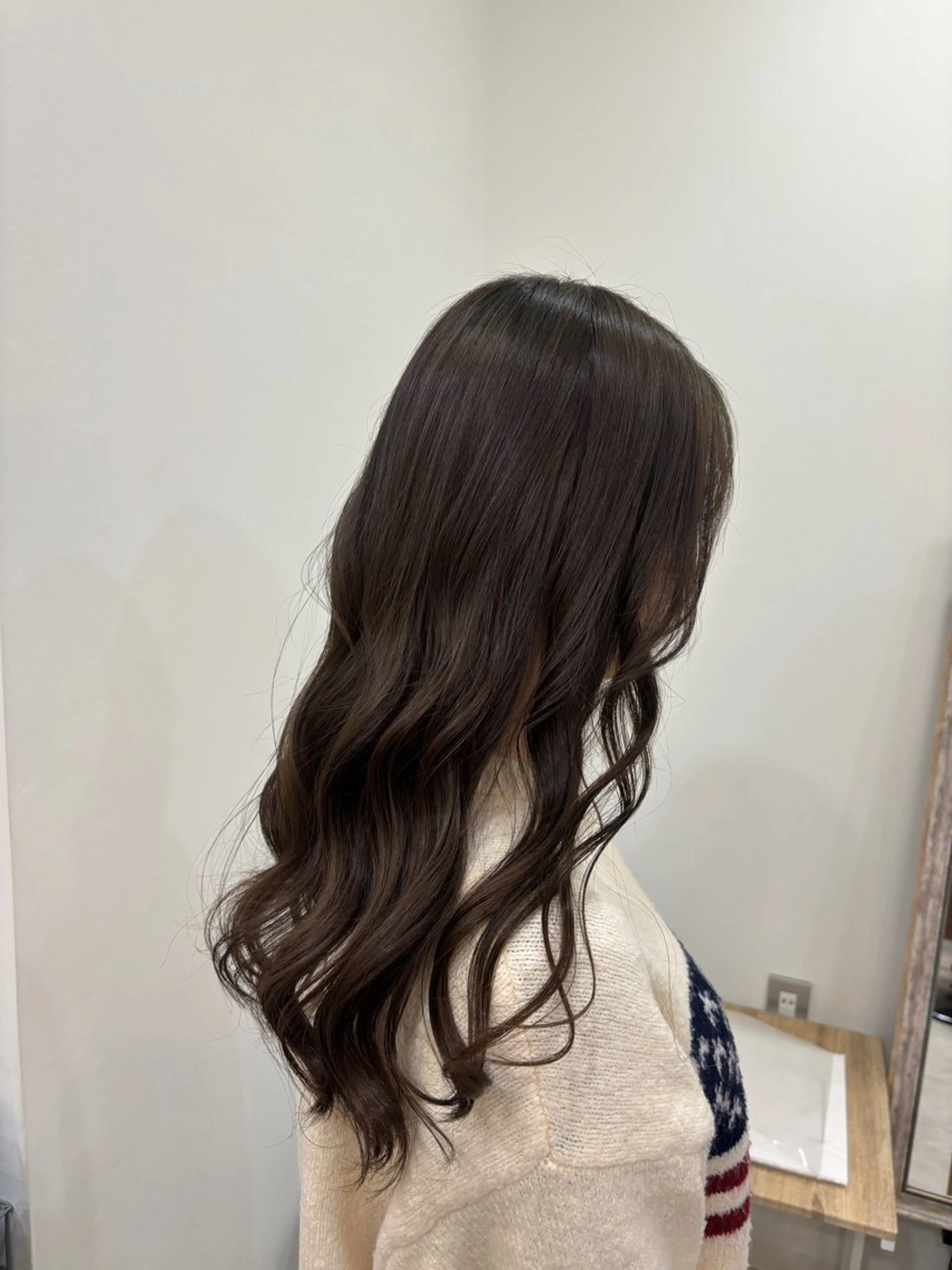 セミロング カラー ベージュカラー オリーブベージュ Ｆ.まひろ🎀 暖色カラー／ベージュのヘアスタイル