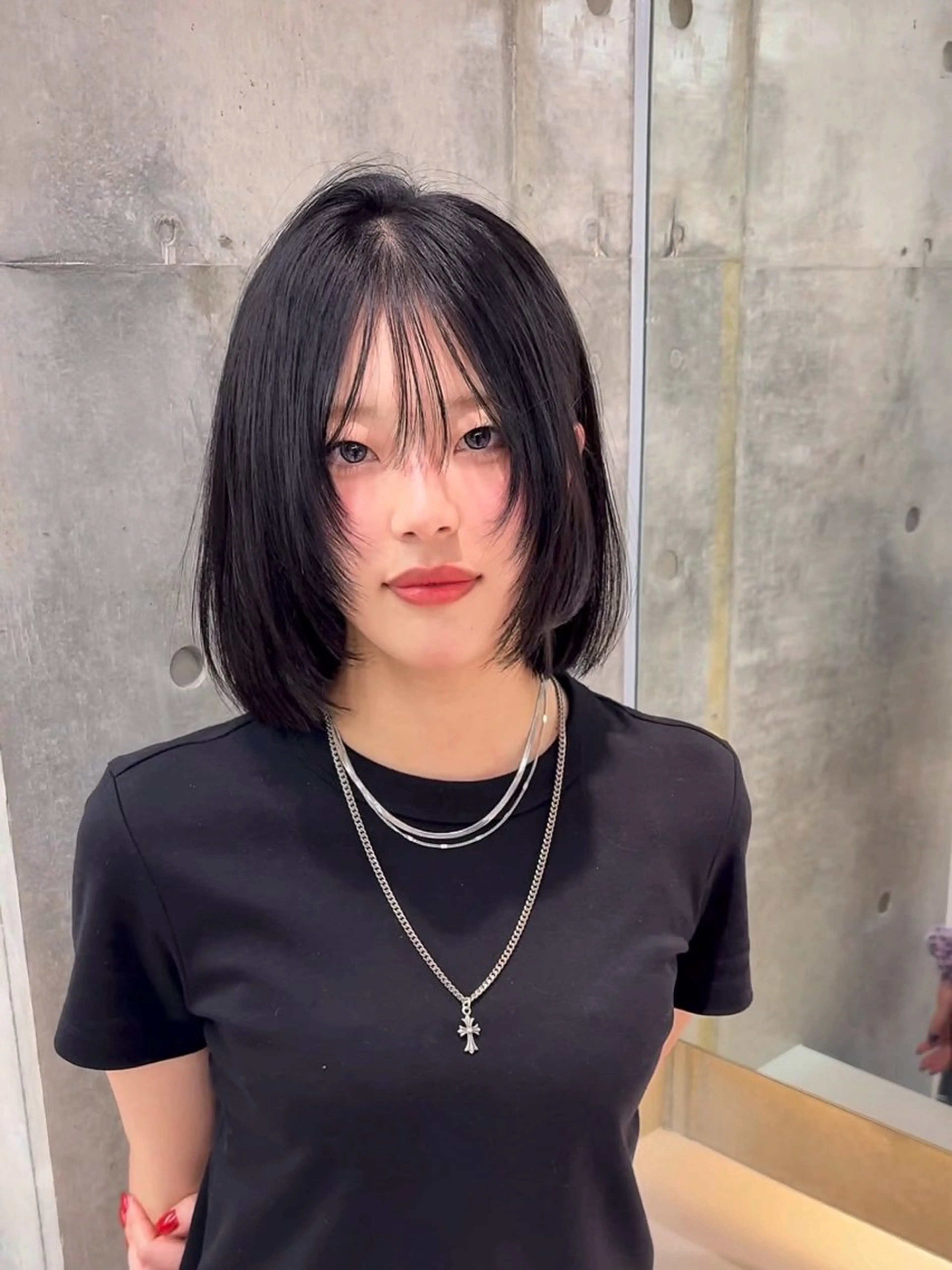 セミロング カット ヘアカラー トリートメント 韓国🇰🇷レイヤー 透明感/秀瑛🩶のヘアスタイル
