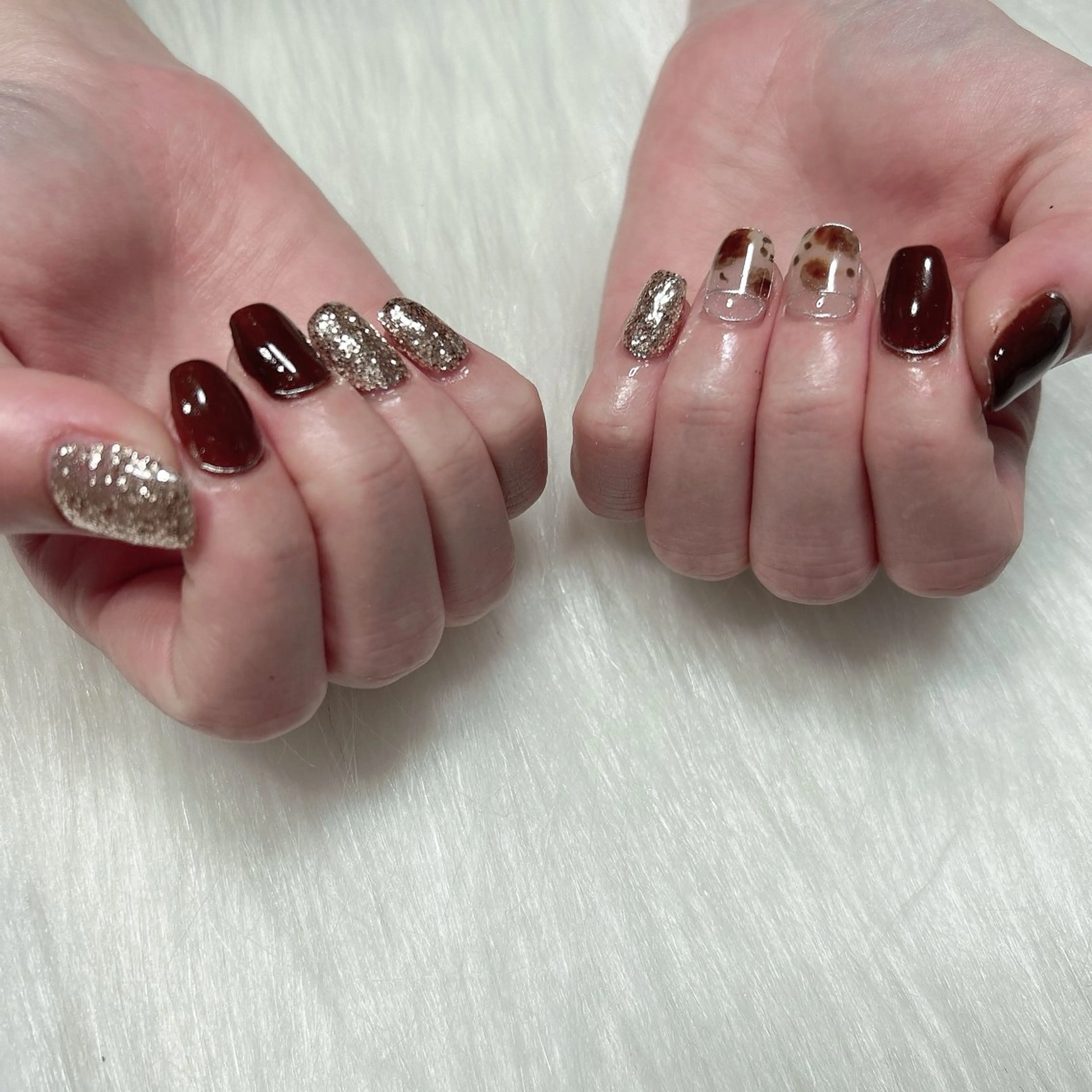 ネイル べっ甲ネイル ホワイト Adite nailのネイルデザイン