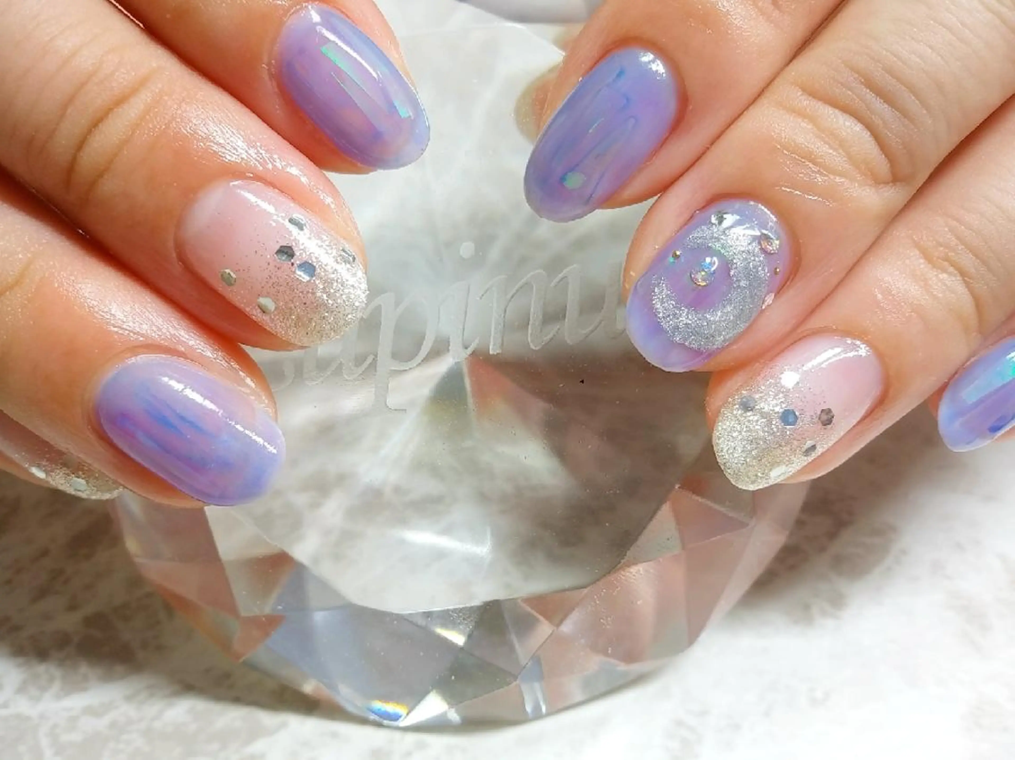 ネイル オーロラネイル マグネットネイル ハンドネイル フットネイル Lupinus所属・Lupinus ルピナスのネイルデザイン