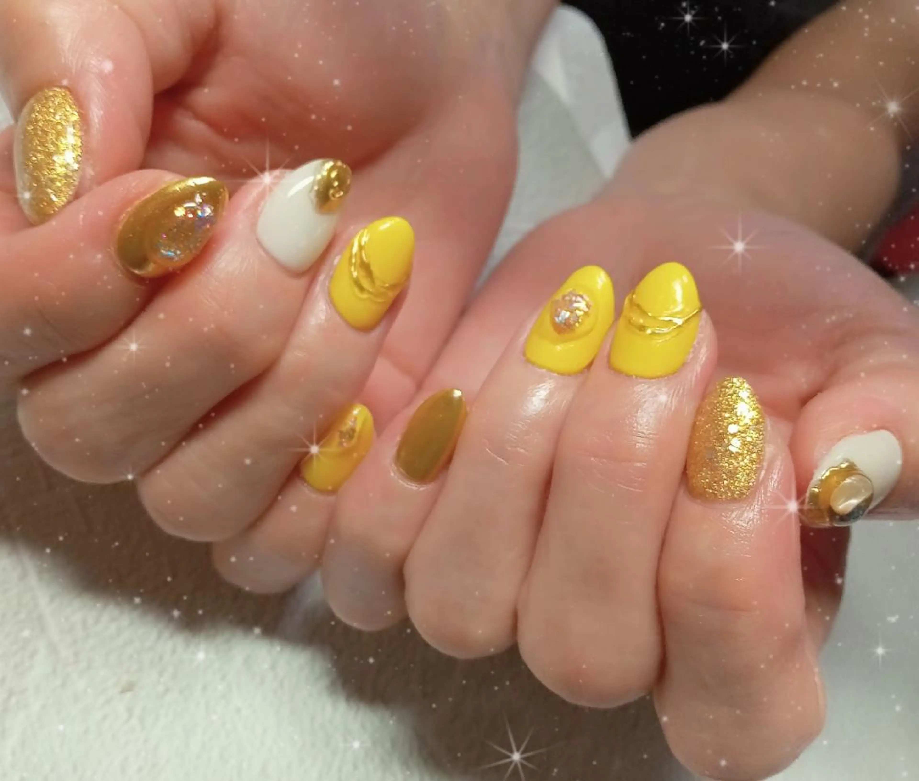 ネイル アートネイル ゴールド キラキラネイル ラメ(グリッター) ミラーネイル ハンドネイル flure de neige yukiのネイルデザイン