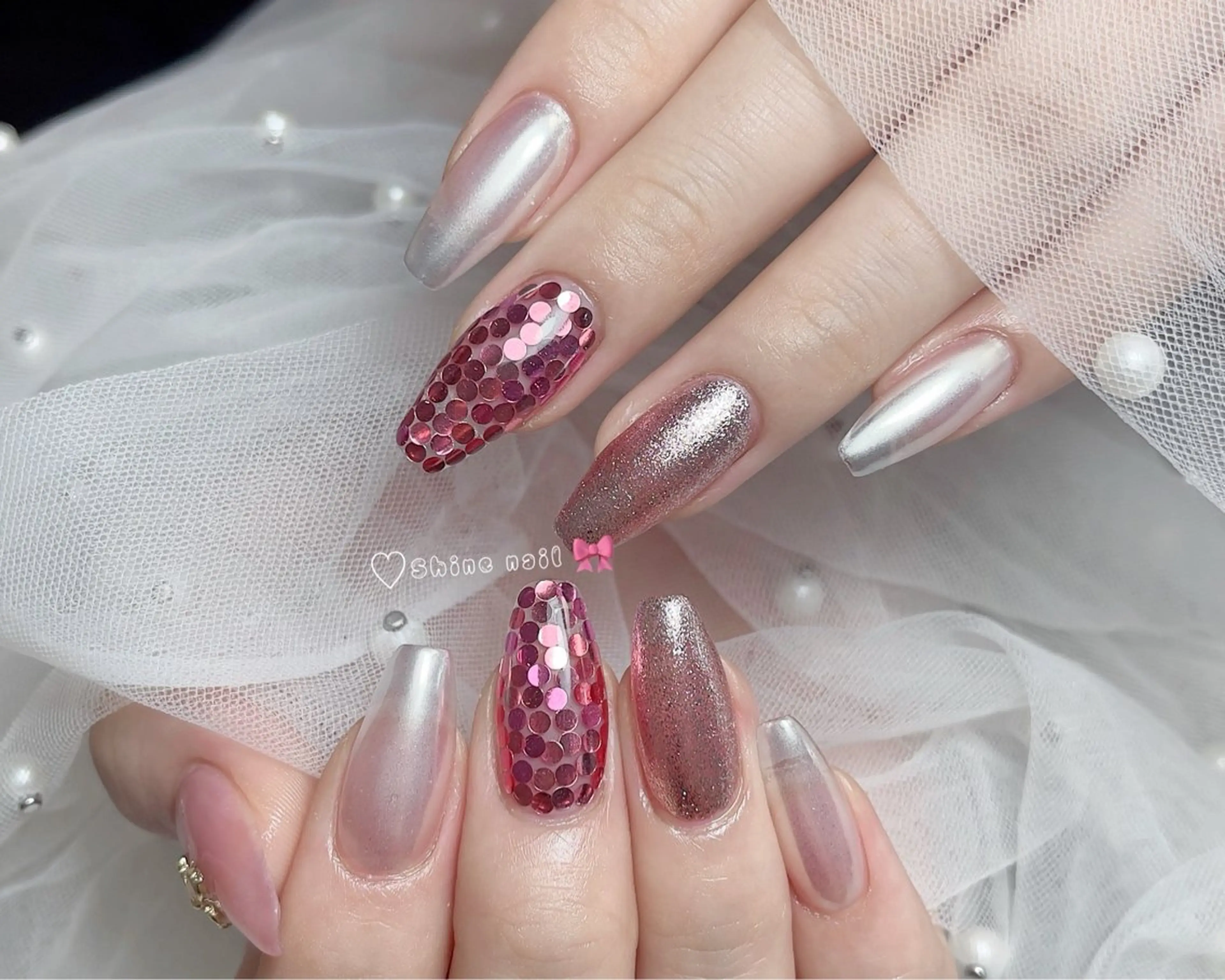 ネイル 〜Shine Nail〜【サイナネイル】パラジェル／ 長さだし／持ち込み／ワンホン／フィルイン所属・サイナ🎀 長さだし&デザインのネイルデザイン