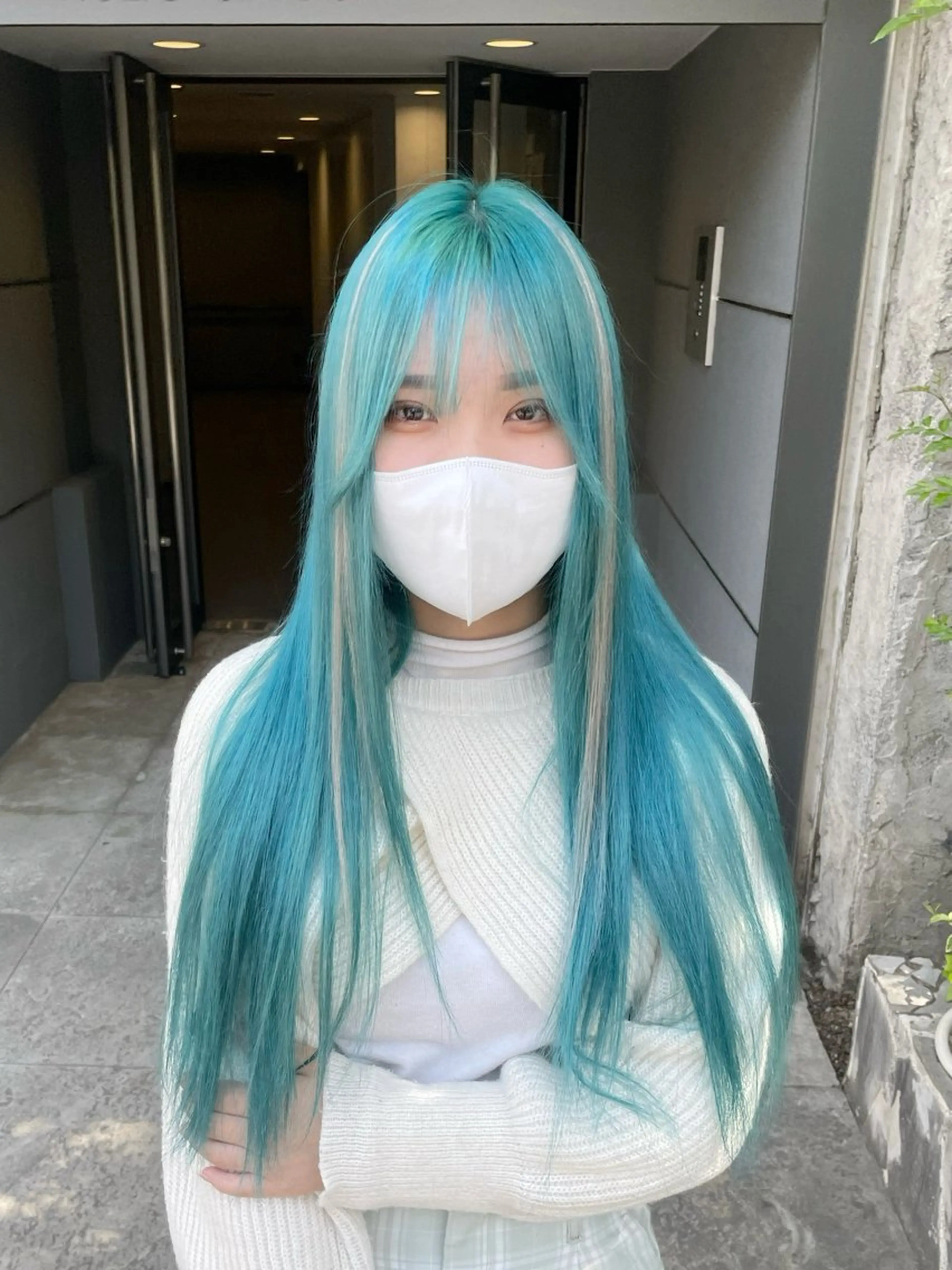 ロング カラー ヘアカラー トリートメント ヘアセット 柔らかカラー/ レイヤーYUTO🧋のヘアスタイル
