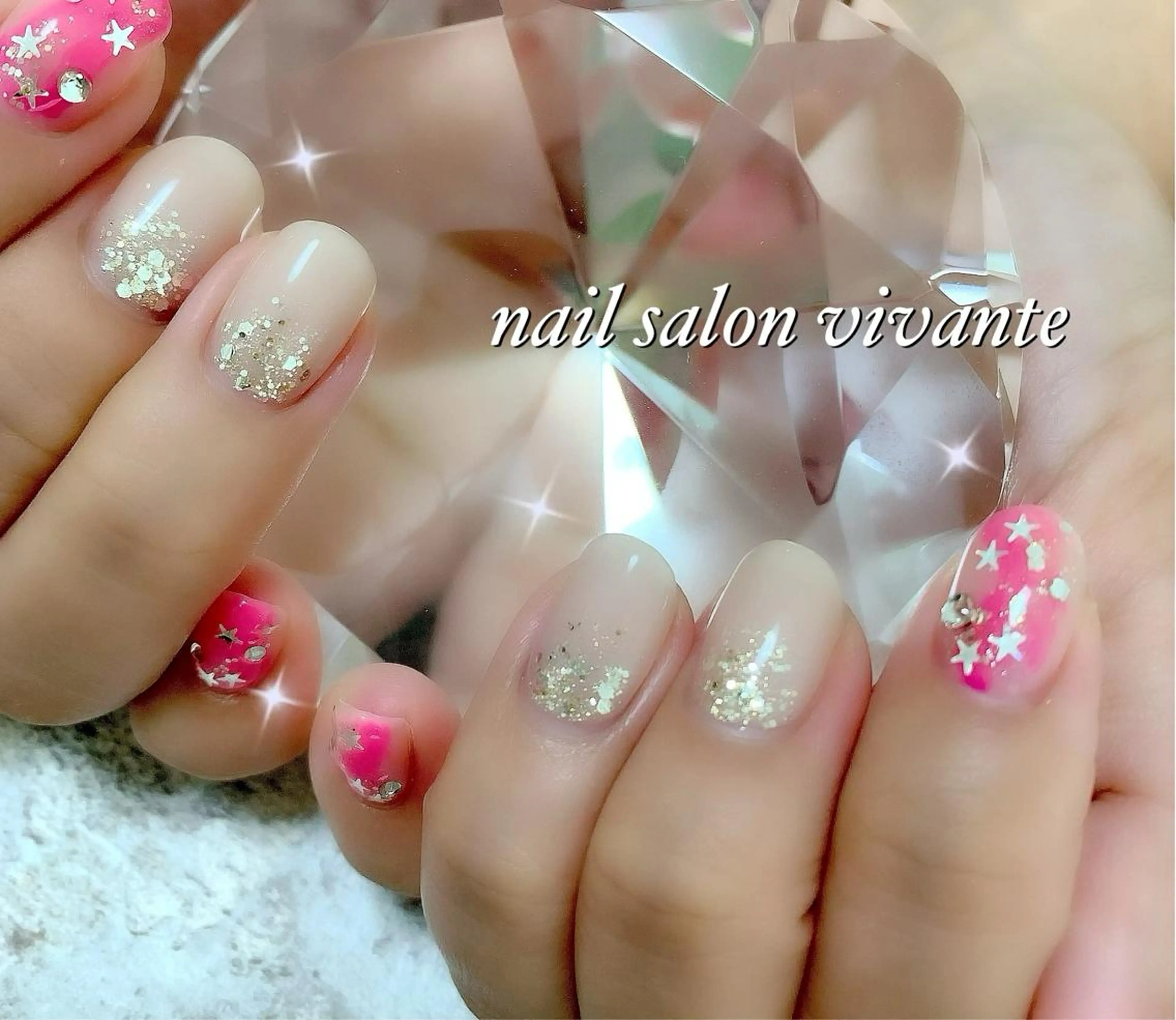 ネイル キラキラネイル ラメ(グリッター) ストーンネイル nail salon vivante所属・nail salon vivanteのネイルデザイン