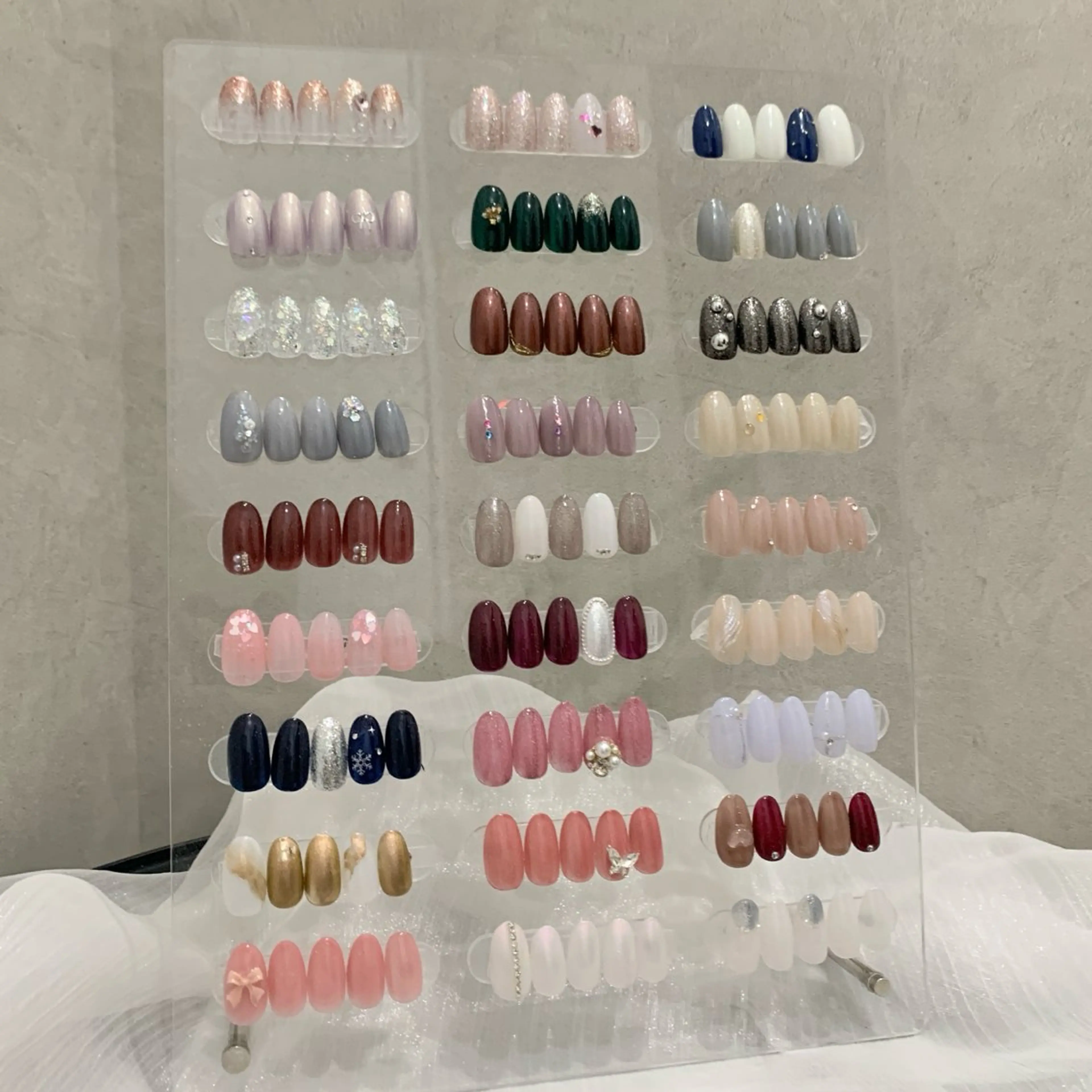 ネイル シンプルネイル M2 BEAUTY リュウのネイルデザイン
