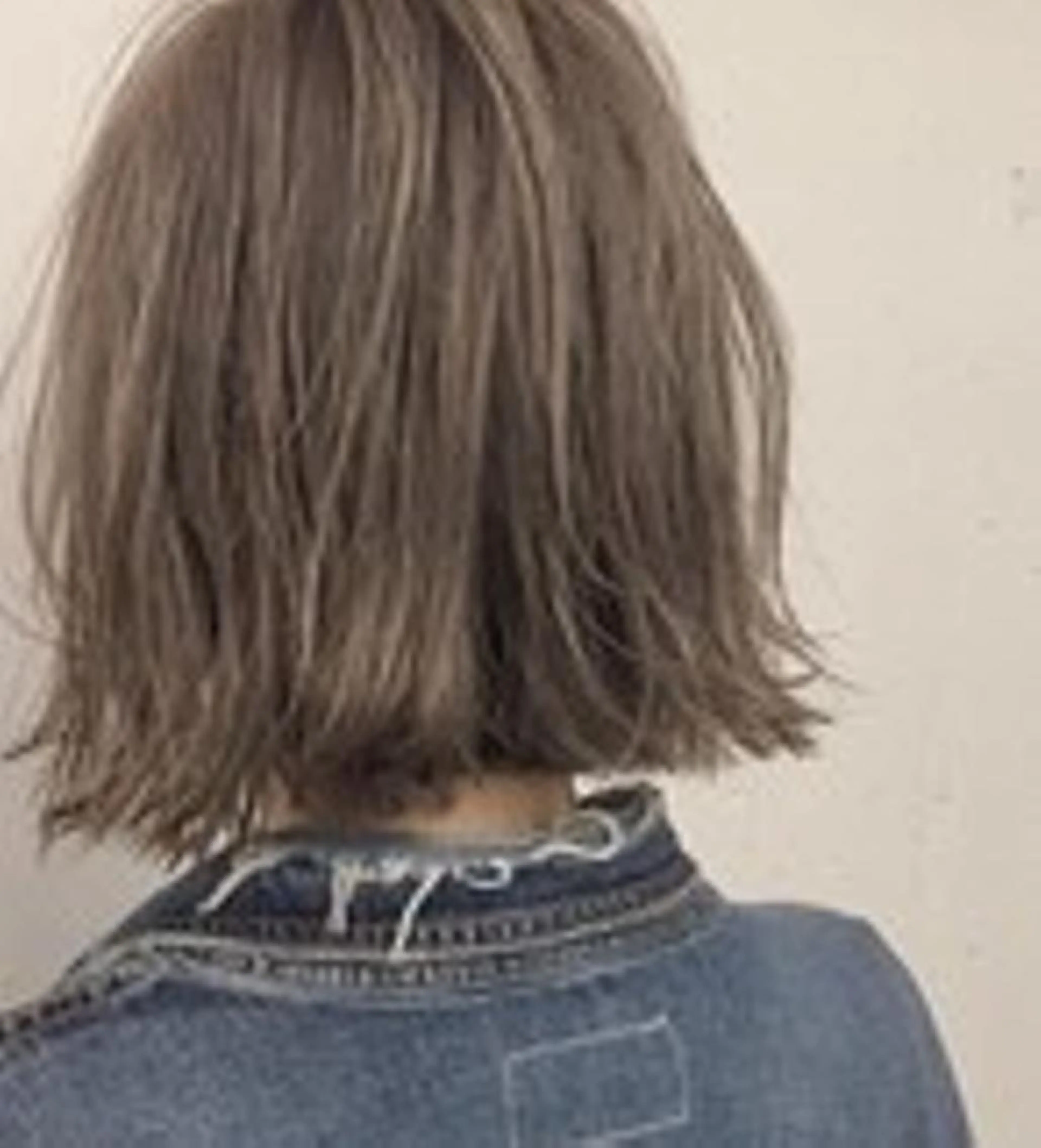 ショート カット ヘアカラー トリートメント ココバイファニック 関内のヘアスタイル