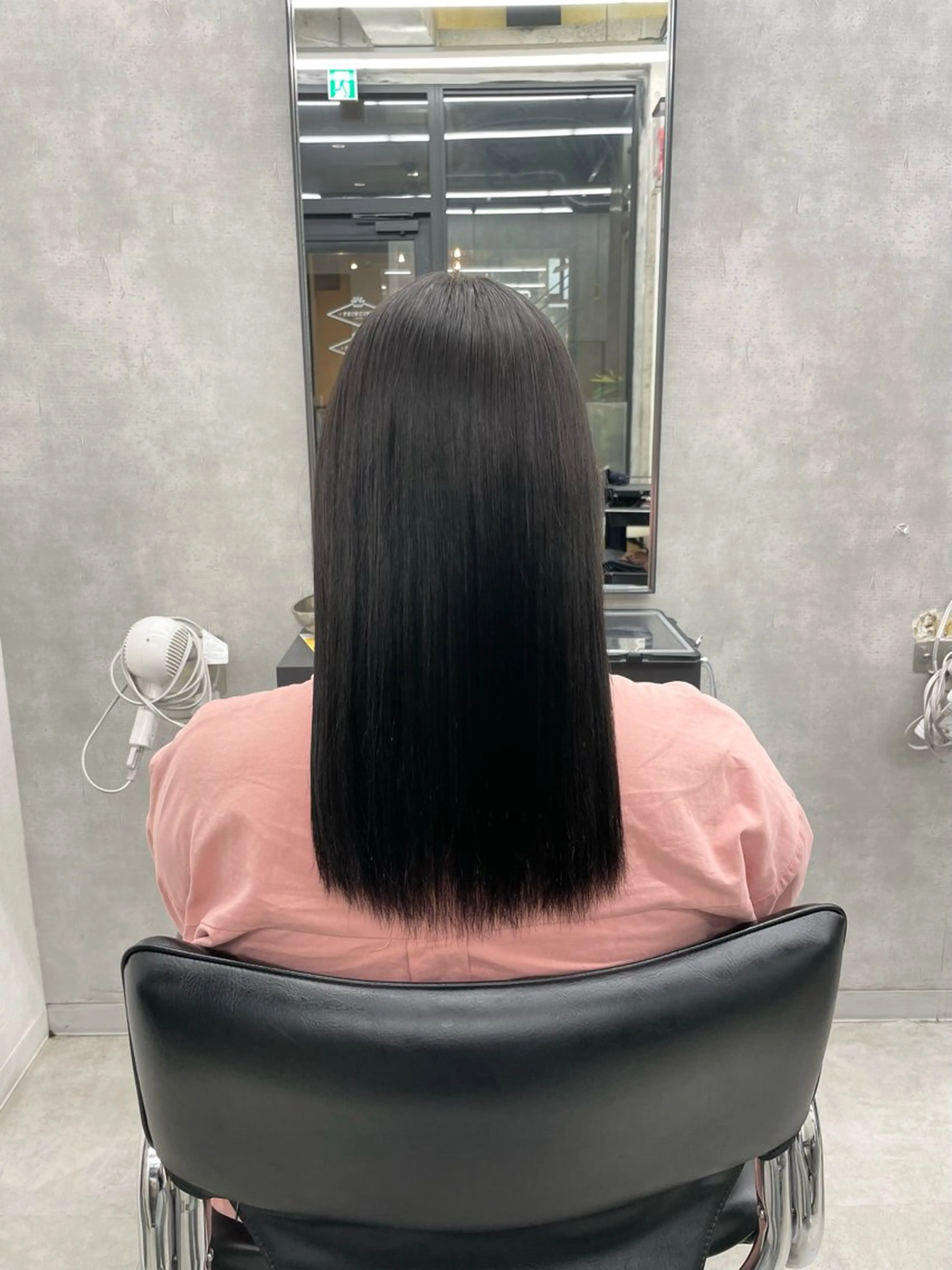 縮毛矯正＋超音波トリートメントの写真