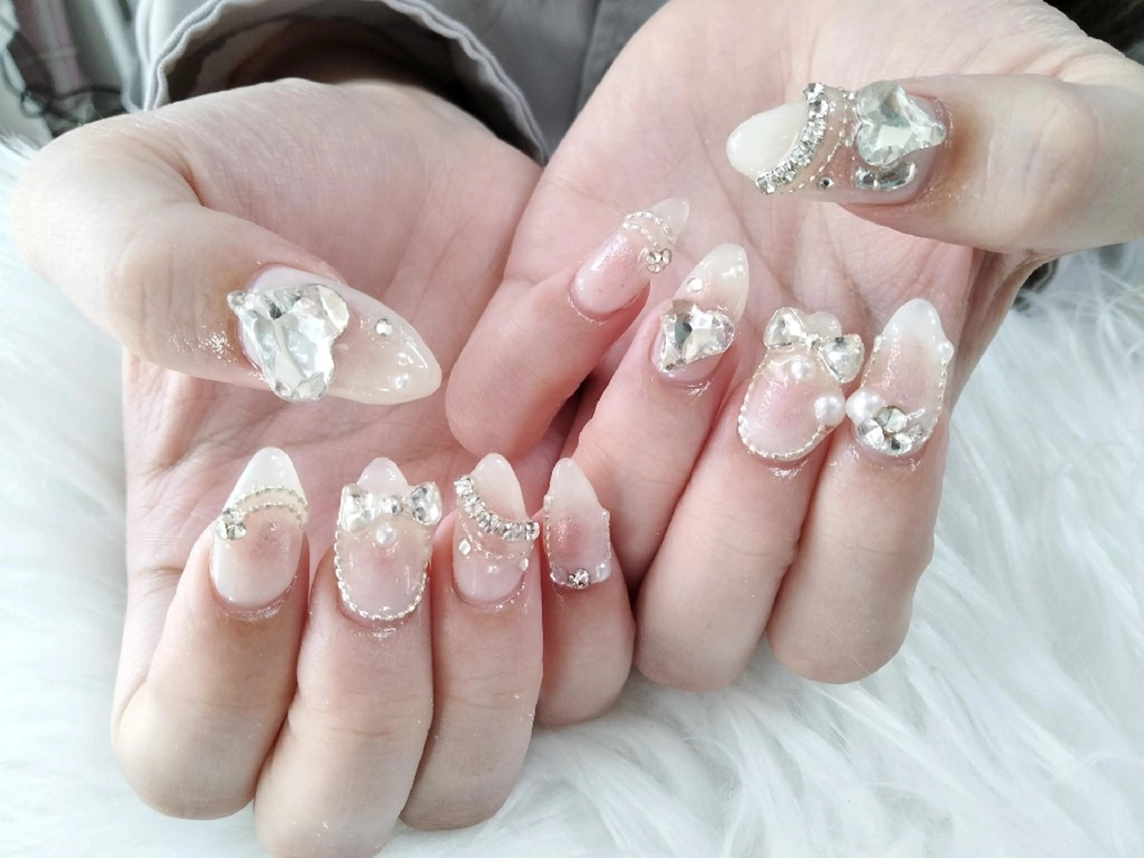 ネイル ジェルネイル パラジェル 冬ネイル ハンドネイル Beaubie  nailサロンのネイルデザイン