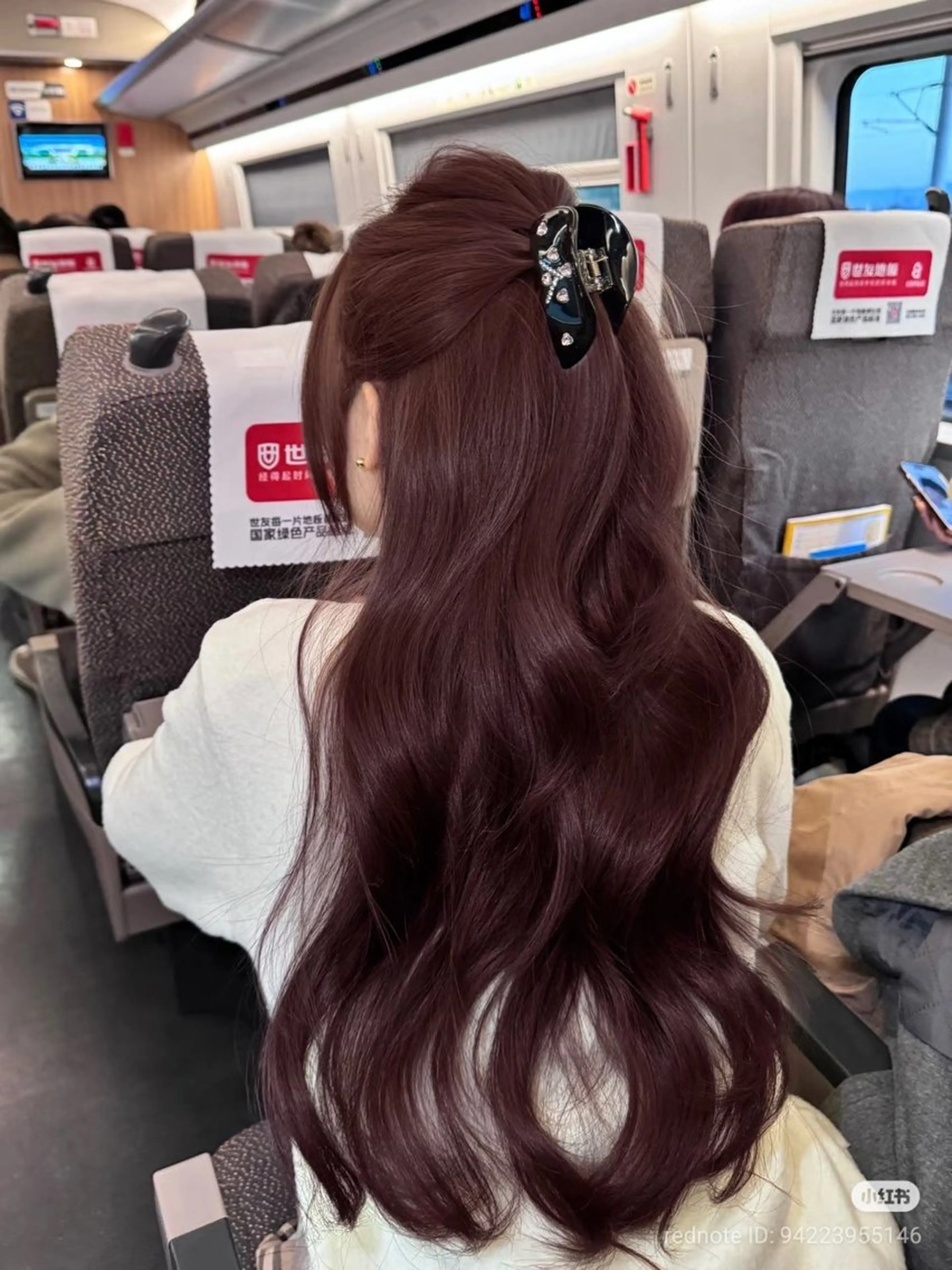 ロング カラー ヘアカラー トリートメント ヘッドスパ うる艶韓国ヘア 🤍りんのヘアスタイル