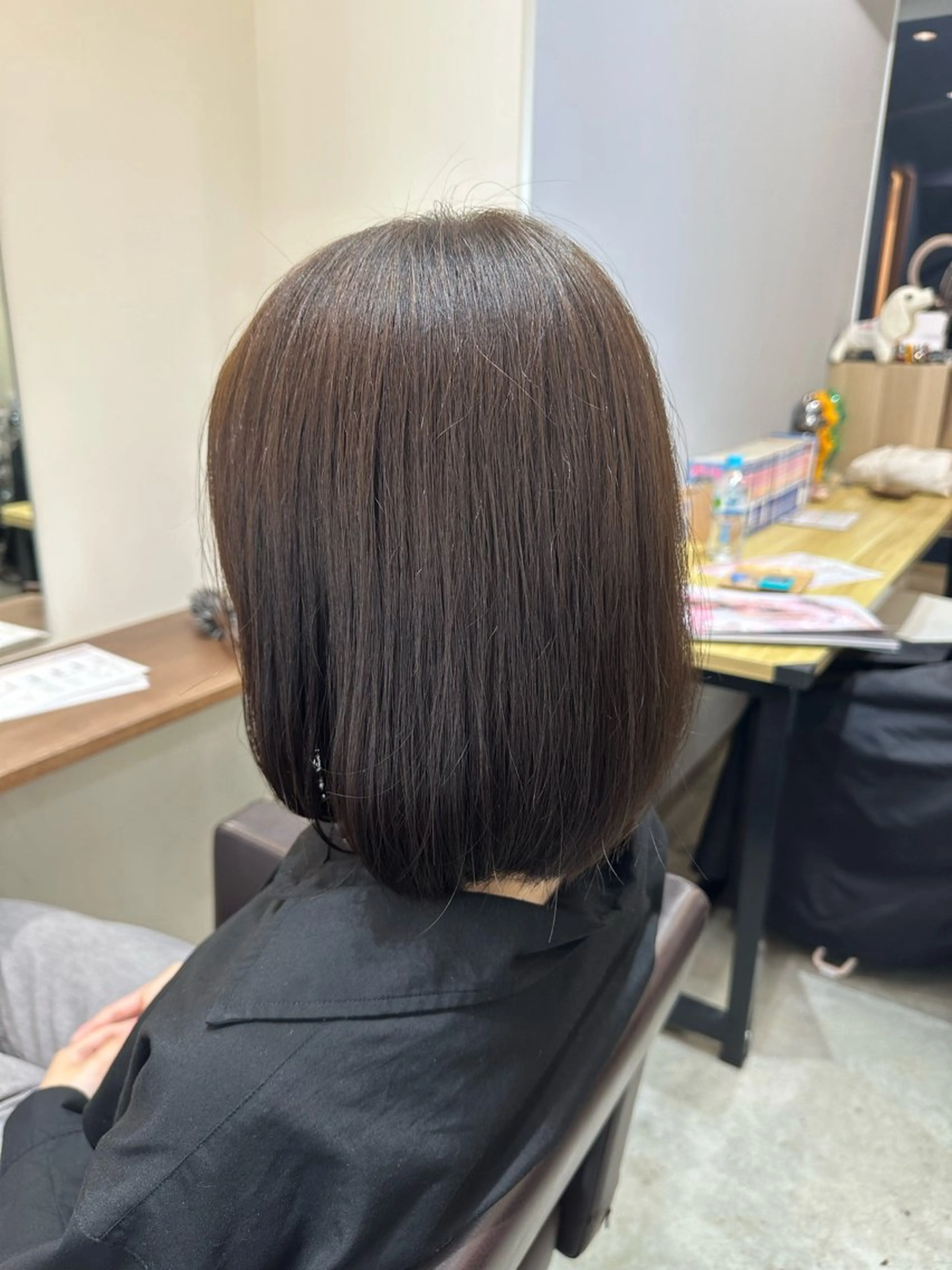 ショート カラー カット ヘアカラー トリートメント 小顔カット✨ 透明感カラー✨kyoのヘアスタイル