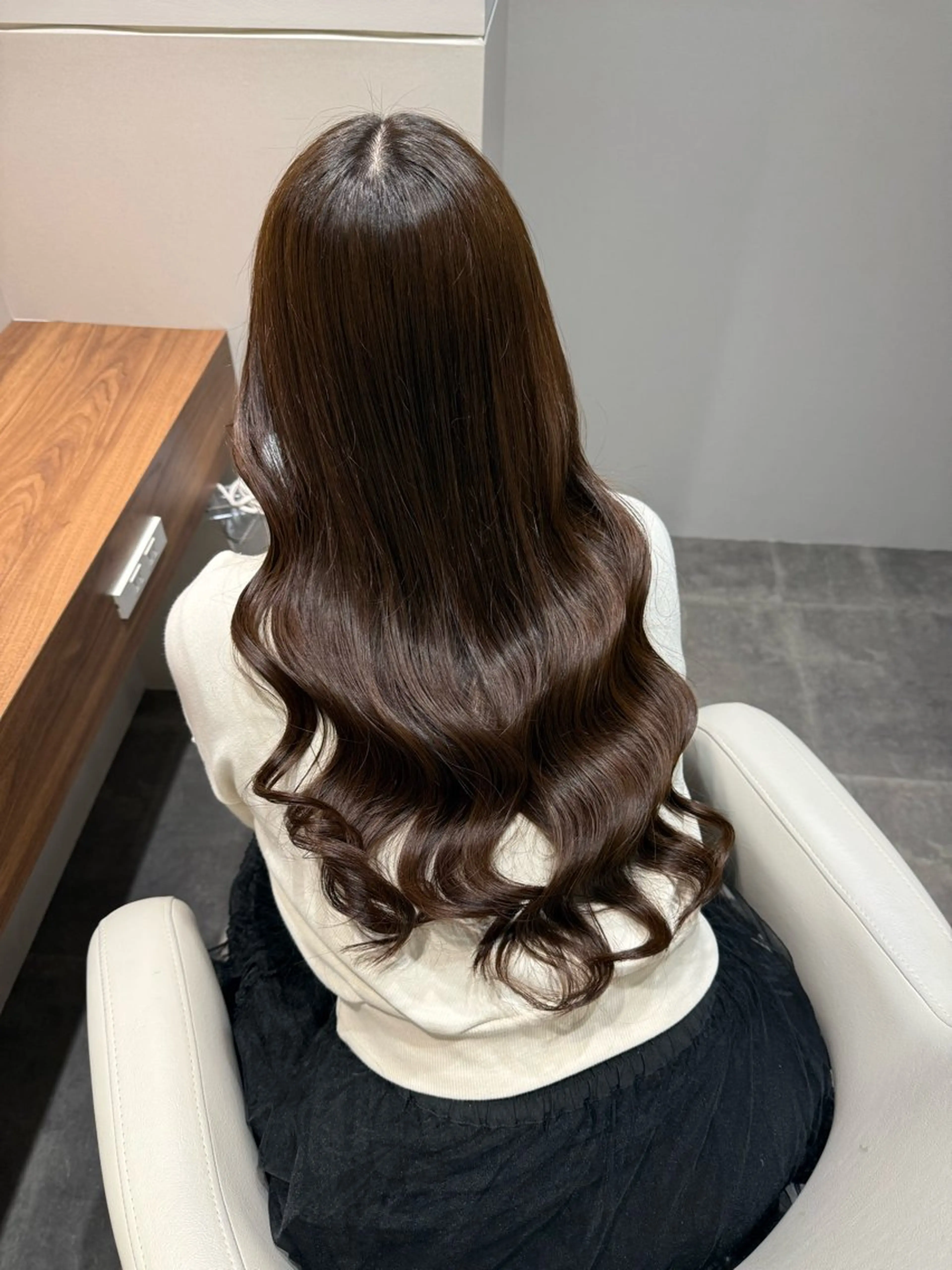 ミディアム カラー ヘアアレンジ ヘアカラー トリートメント ヘッドスパ ヘアセット 💕ブリーチカラー☁ 髪質改善💖サワのヘアスタイル