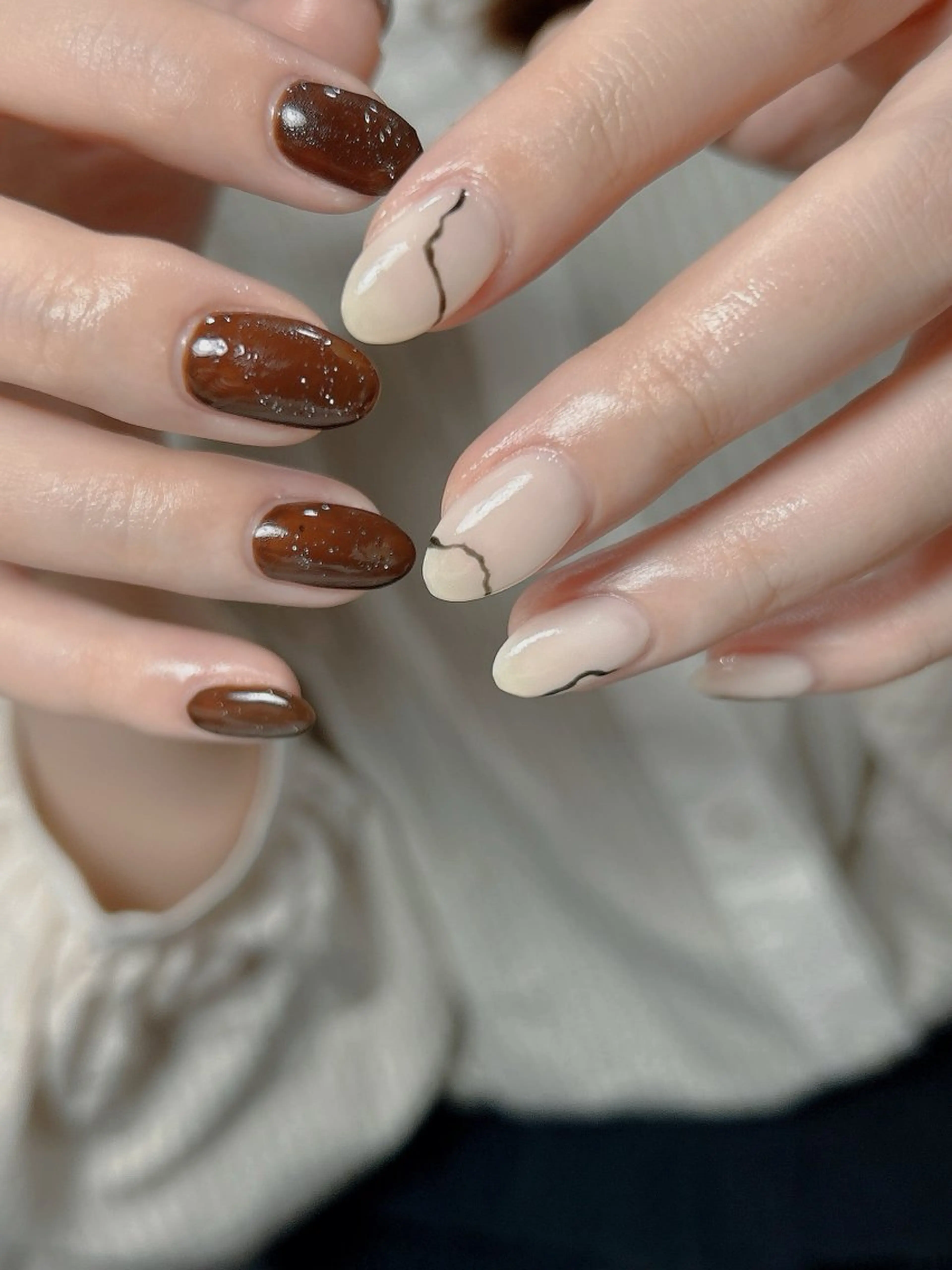 ネイル ブラウン ホワイト swallow nail eye所属・スワローネイル＆アイ sanaのマツエク・マツパデザイン