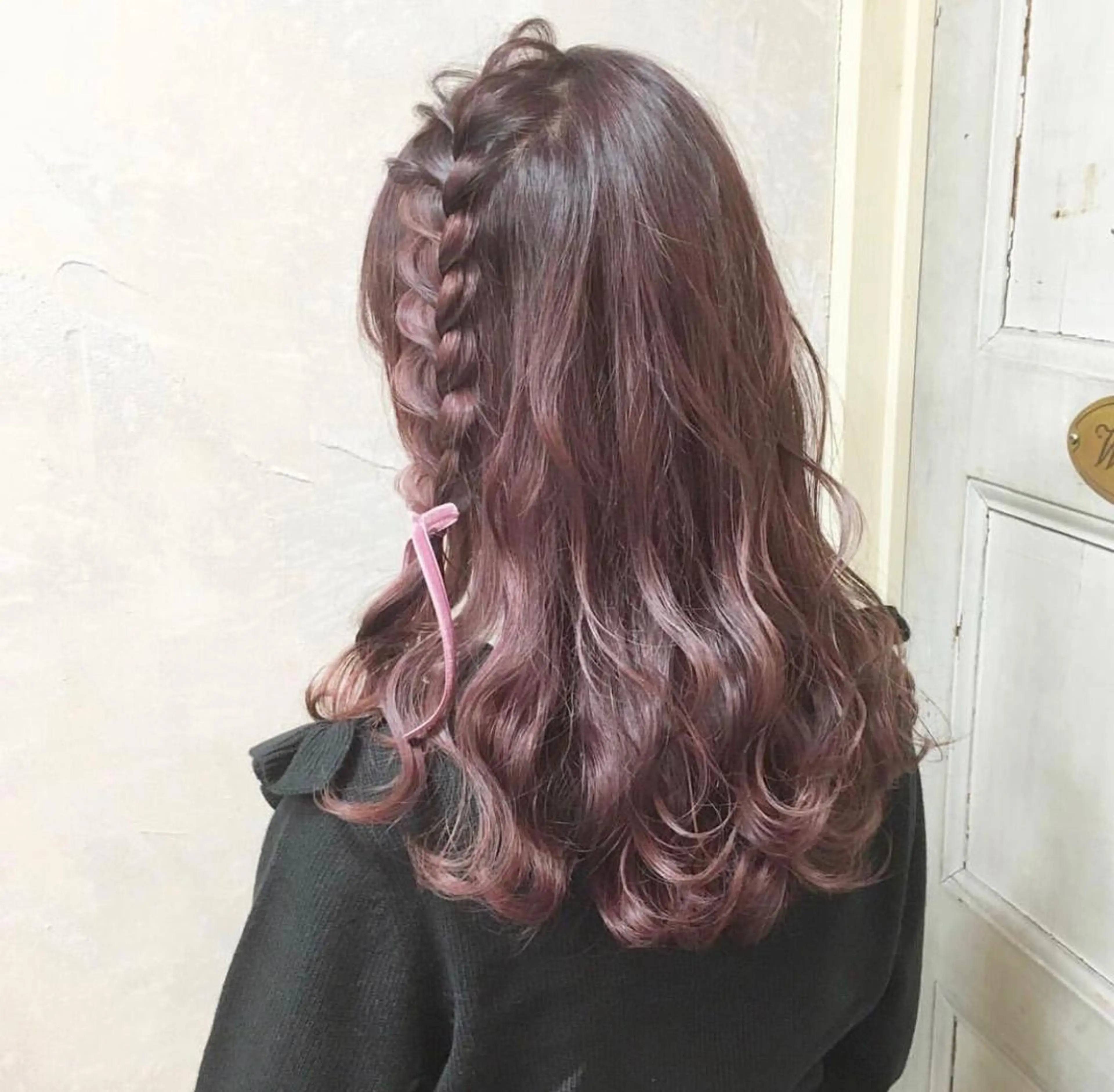 ロング カラー ヘアアレンジ ブラウンカラー ラベンダーカラー ピンクカラー ピンクラベンダー ピンクラベンダーブラウン autre所属・大久保 ひでなりのヘアスタイル