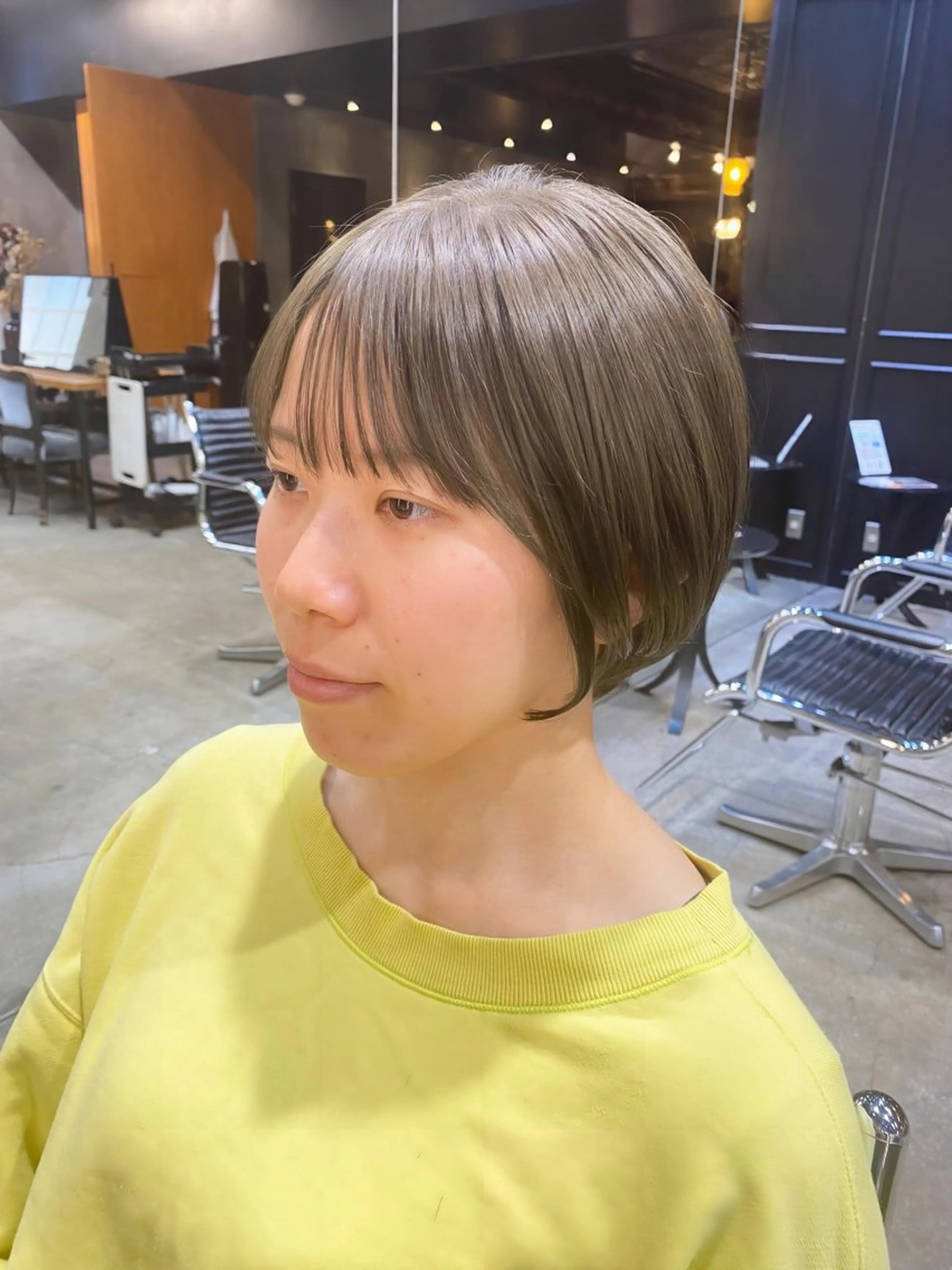 ショート カラー ショートボブ グレージュ ボブ ショートヘア ブリーチなしダブル カラー🧸🐺陽介のヘアスタイル