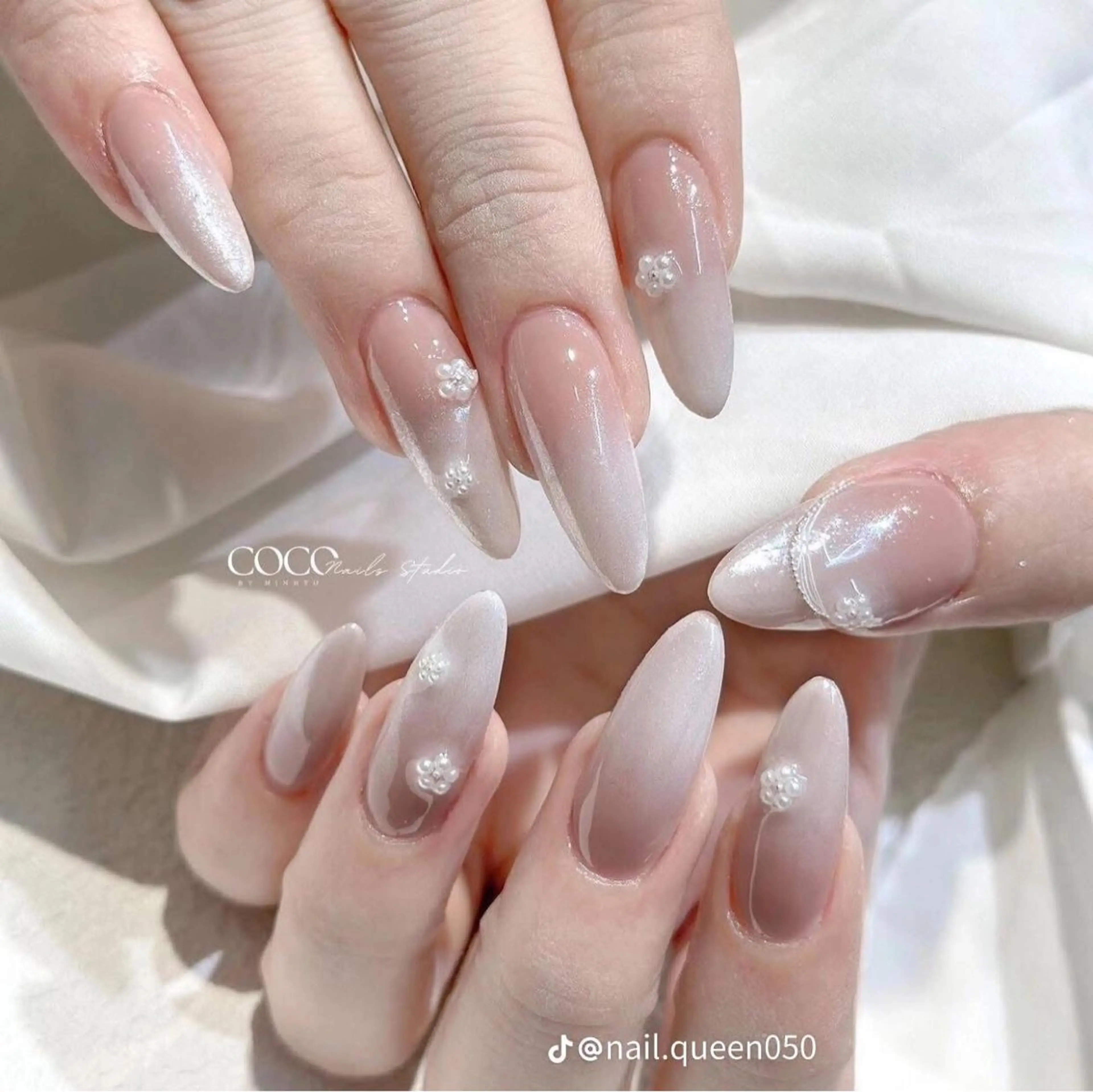 ネイル Rose Ana.Chuoのネイルデザイン