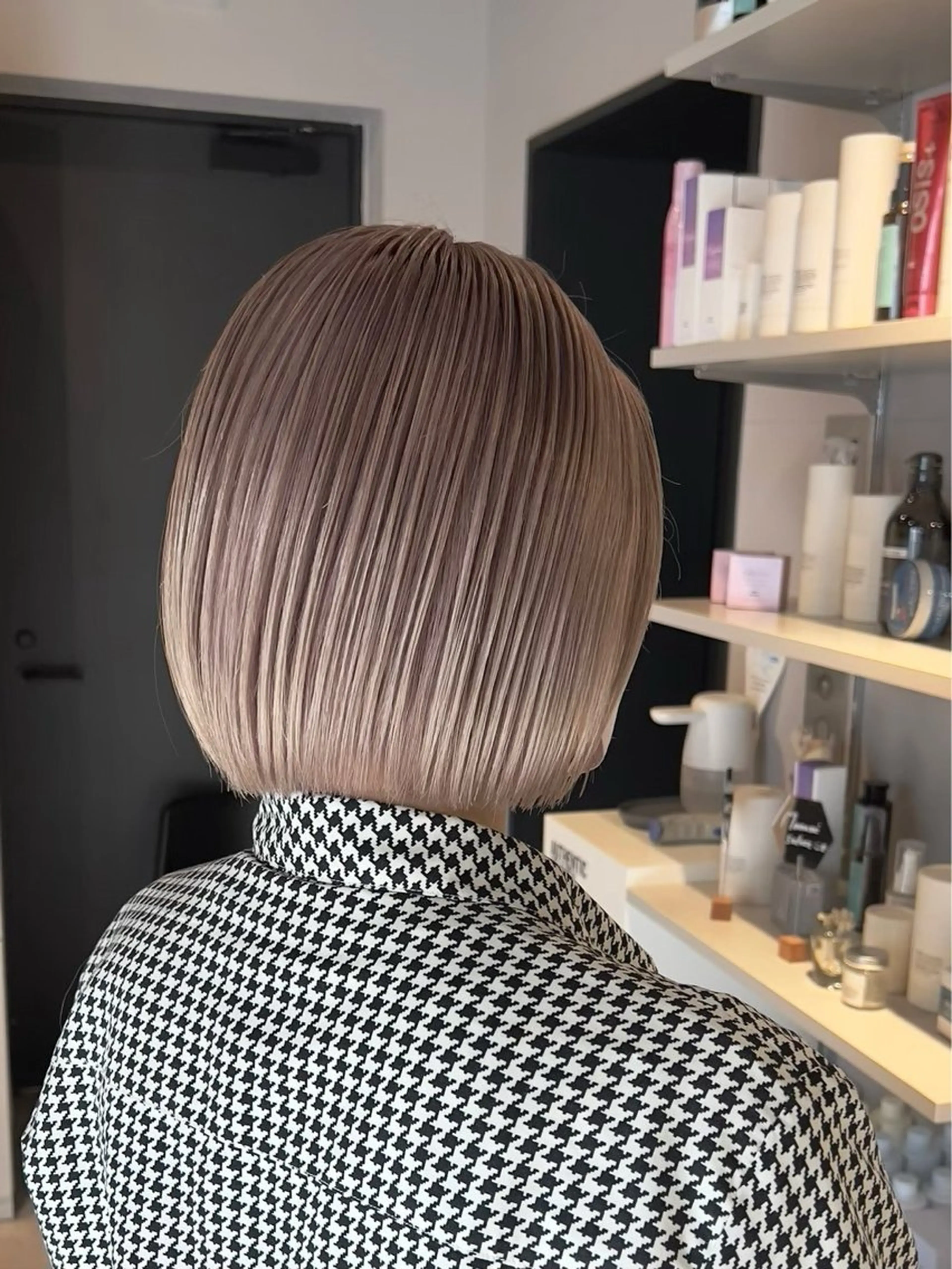 ショート カラー ヘアカラー トリートメント EREMENT 五反田店所属・透明感カラー/レイヤ ーhinata.のヘアスタイル