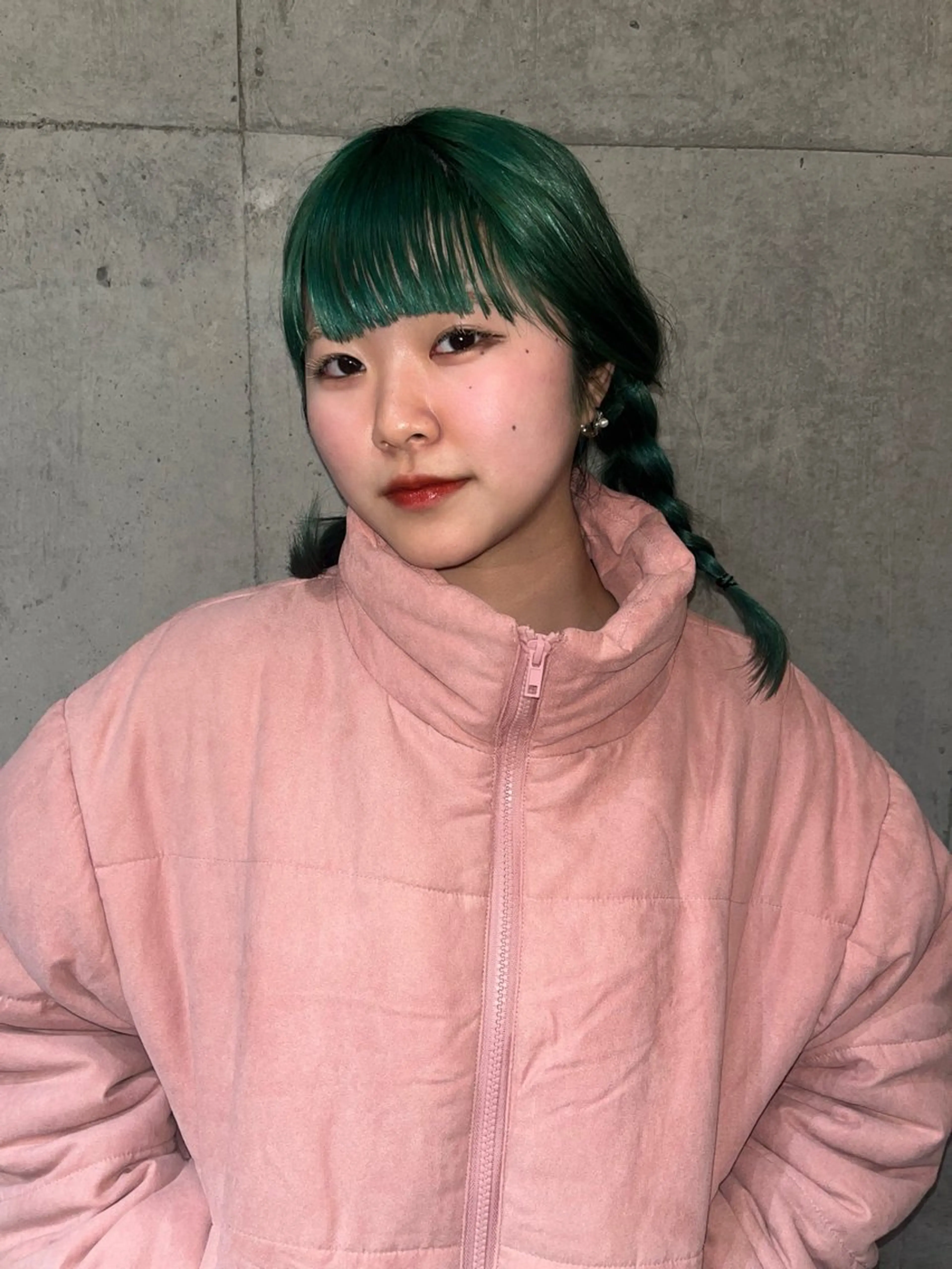 ミディアム ヘアカラー レイヤーカット\ウル フ　chinatsuのヘアスタイル