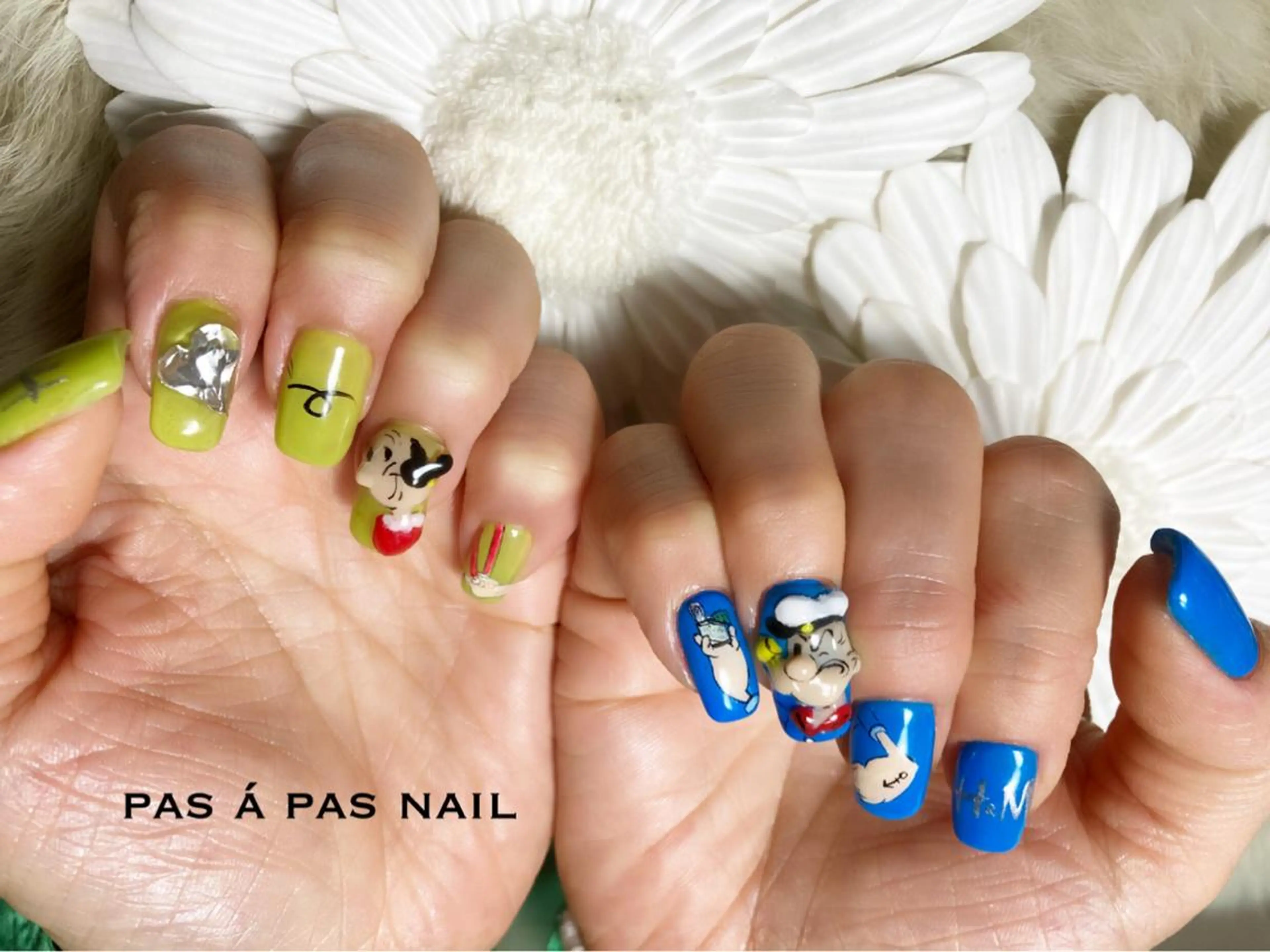 ネイル Yakko pas á pasのネイルデザイン