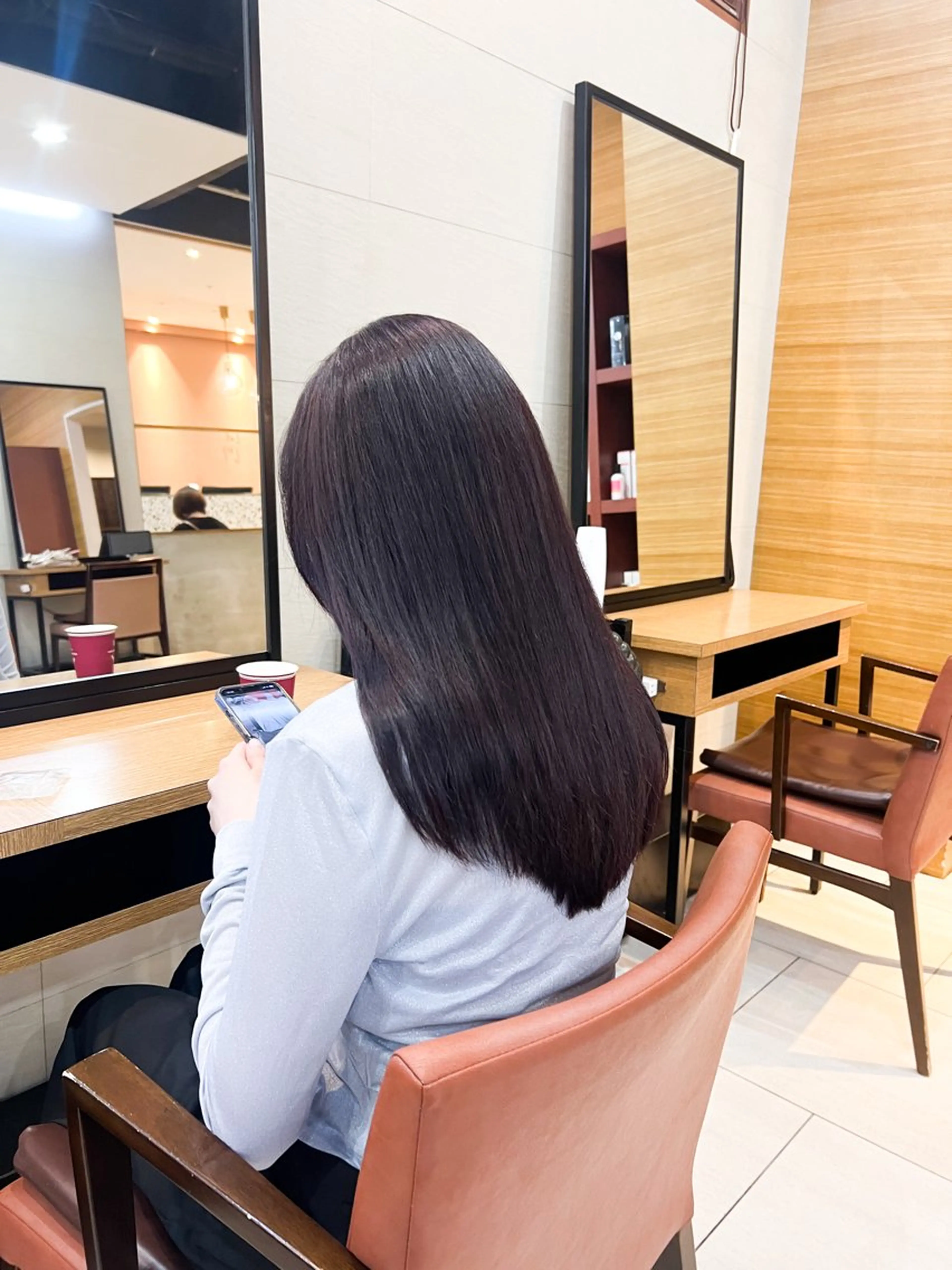 ロング カラー 透明感カラー ヘアカラー トリートメント 艶カラー/透明感 /ヒグチアオイのヘアスタイル