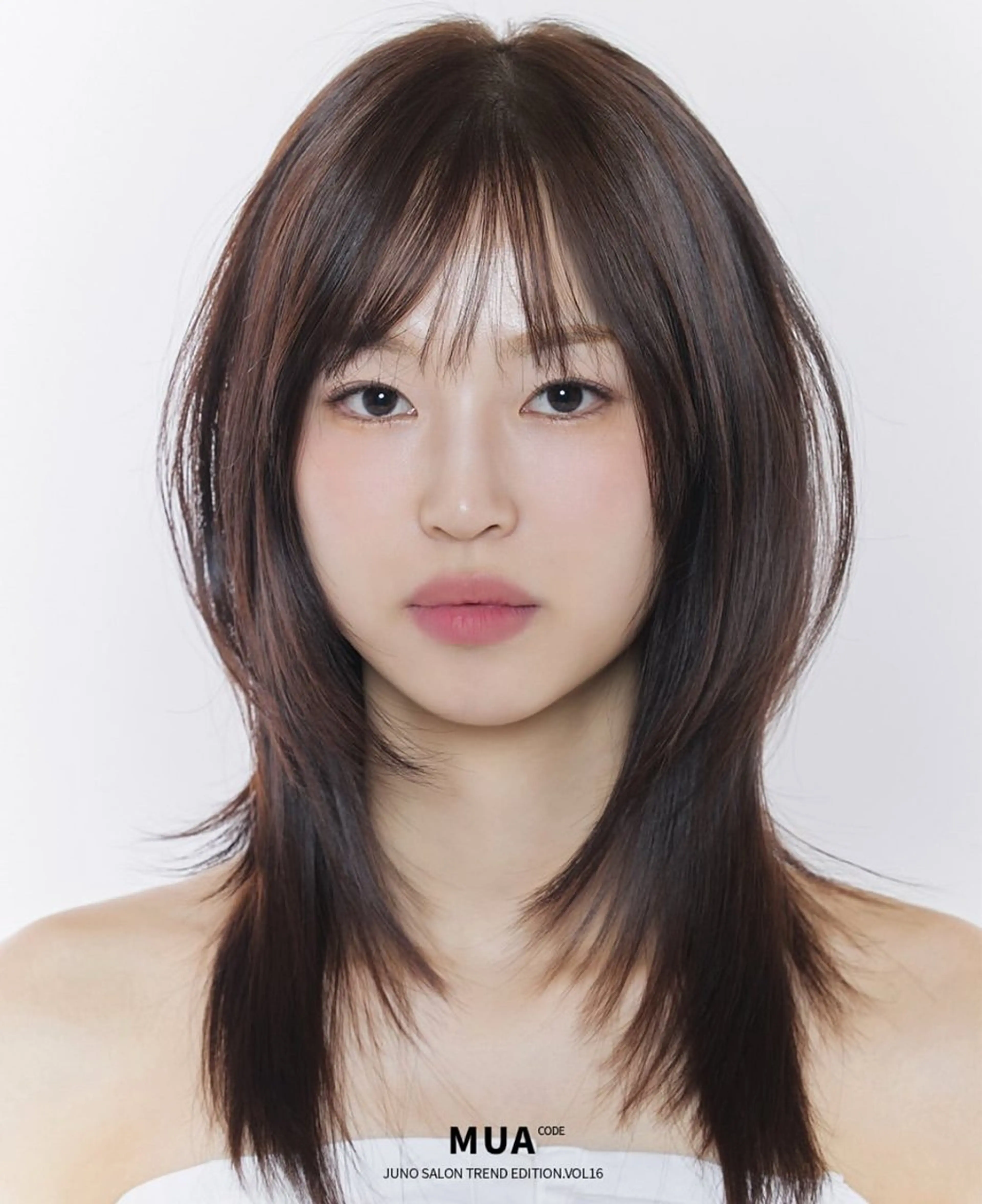 セミロング カラー カット ヘアカラー トリートメント JUNO韓国ヘア‎ narumi‎🤍のヘアスタイル