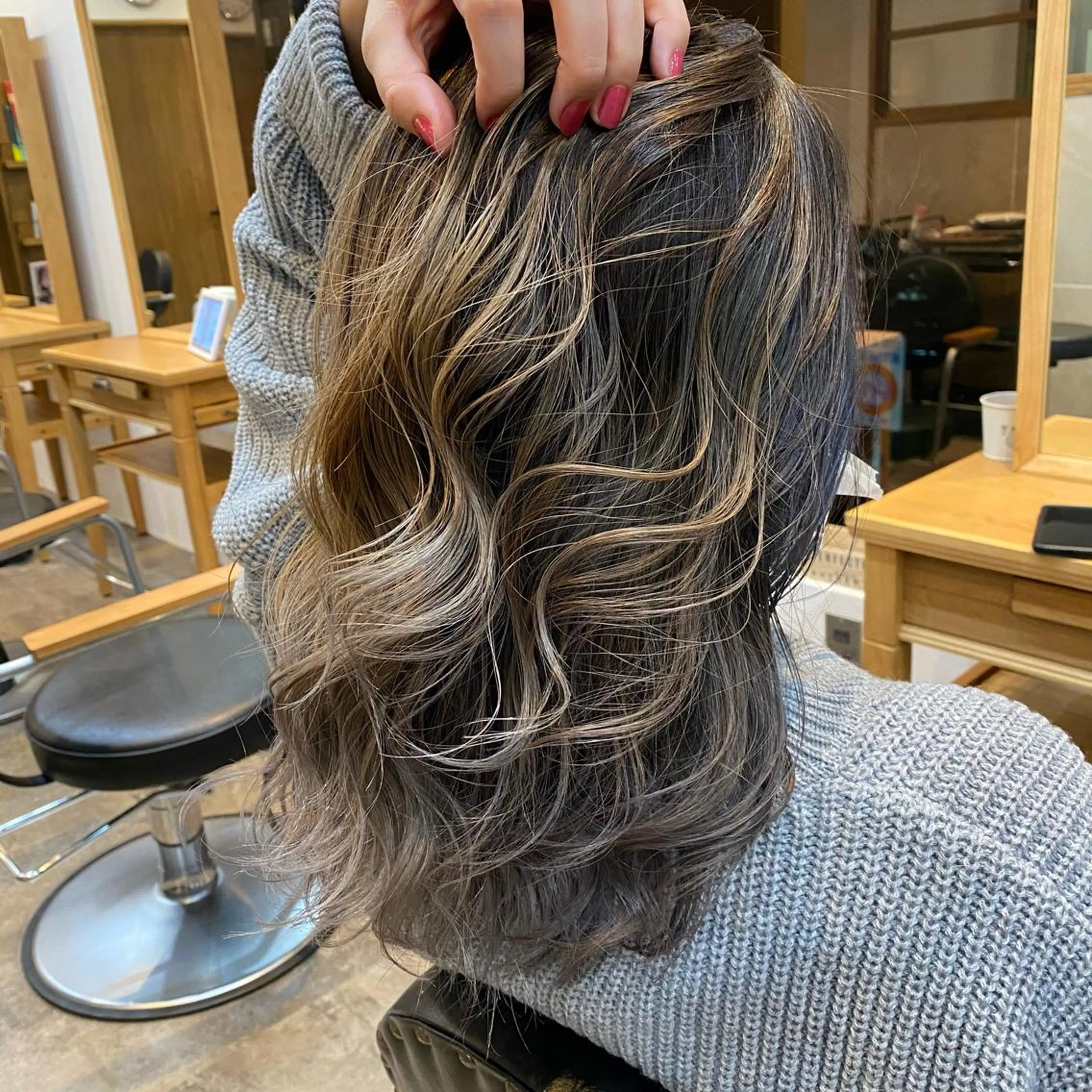 ミディアム カット ヘアカラー Lafith hair lit所属・今井 悠菜のヘアスタイル