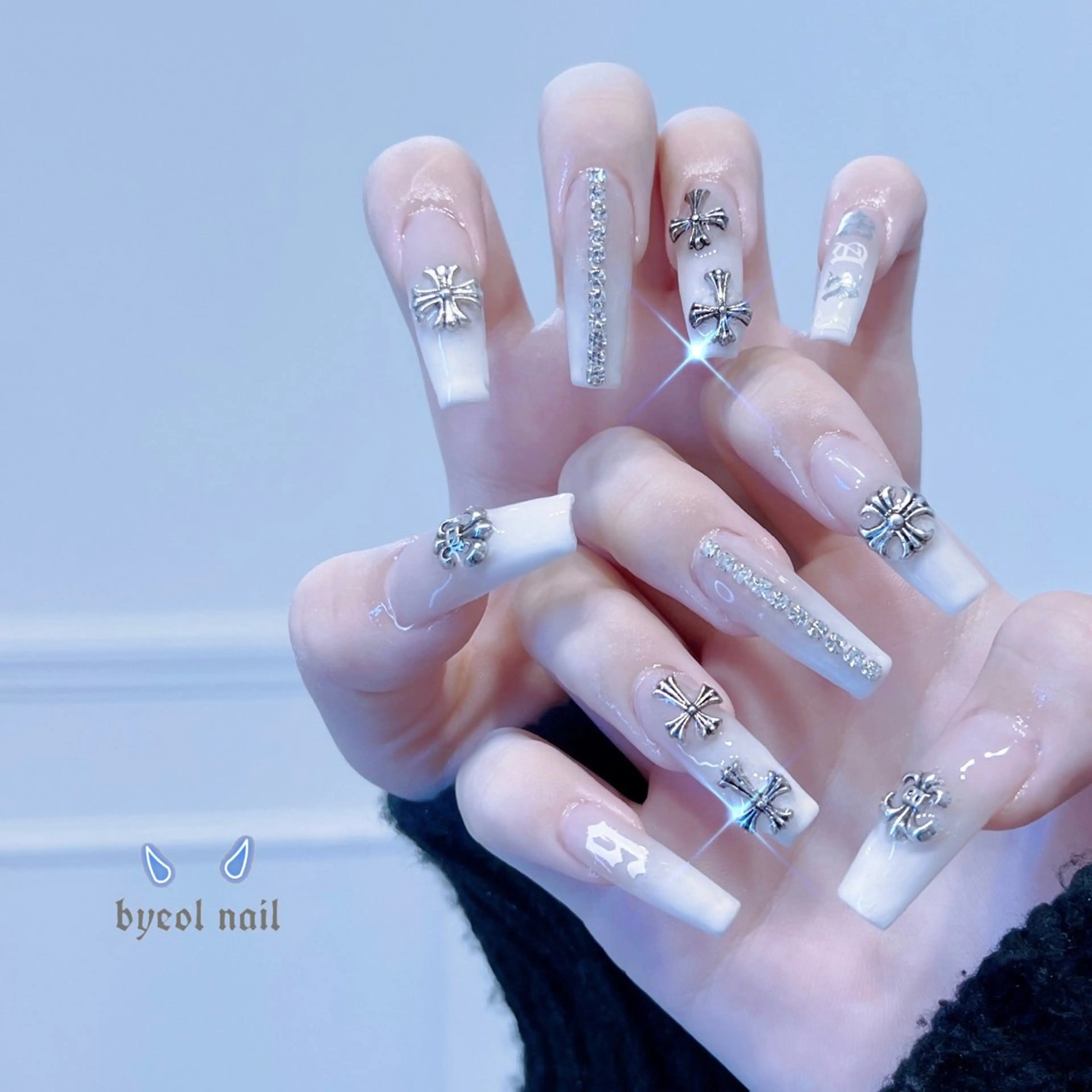 ネイル byeol  nail (ビョルネイル)所属・🌧byeol nail🤍のネイルデザイン