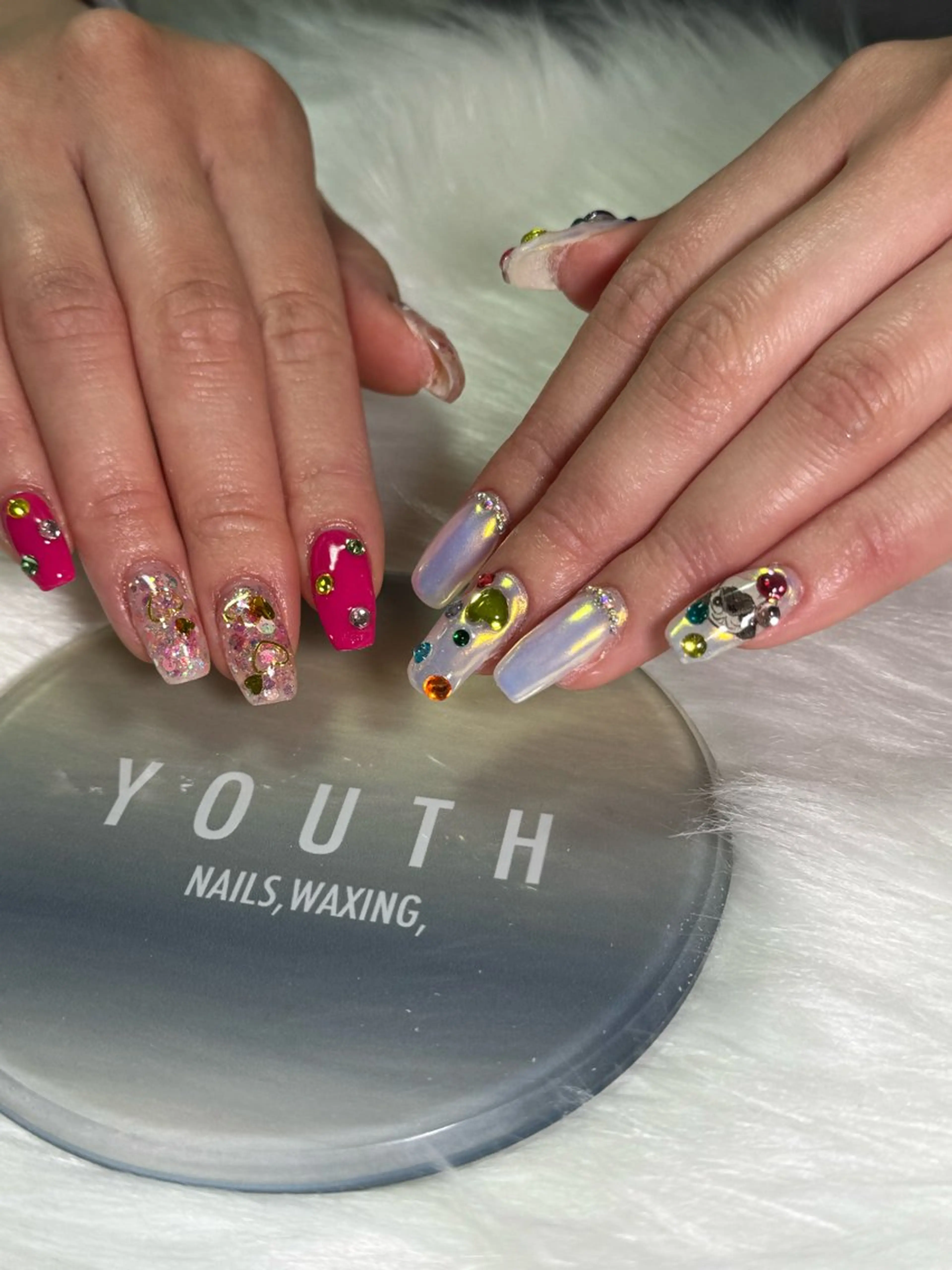 ネイル ハンドネイル YOUTH nails waxing所属・YOUTH natsumiのネイルデザイン