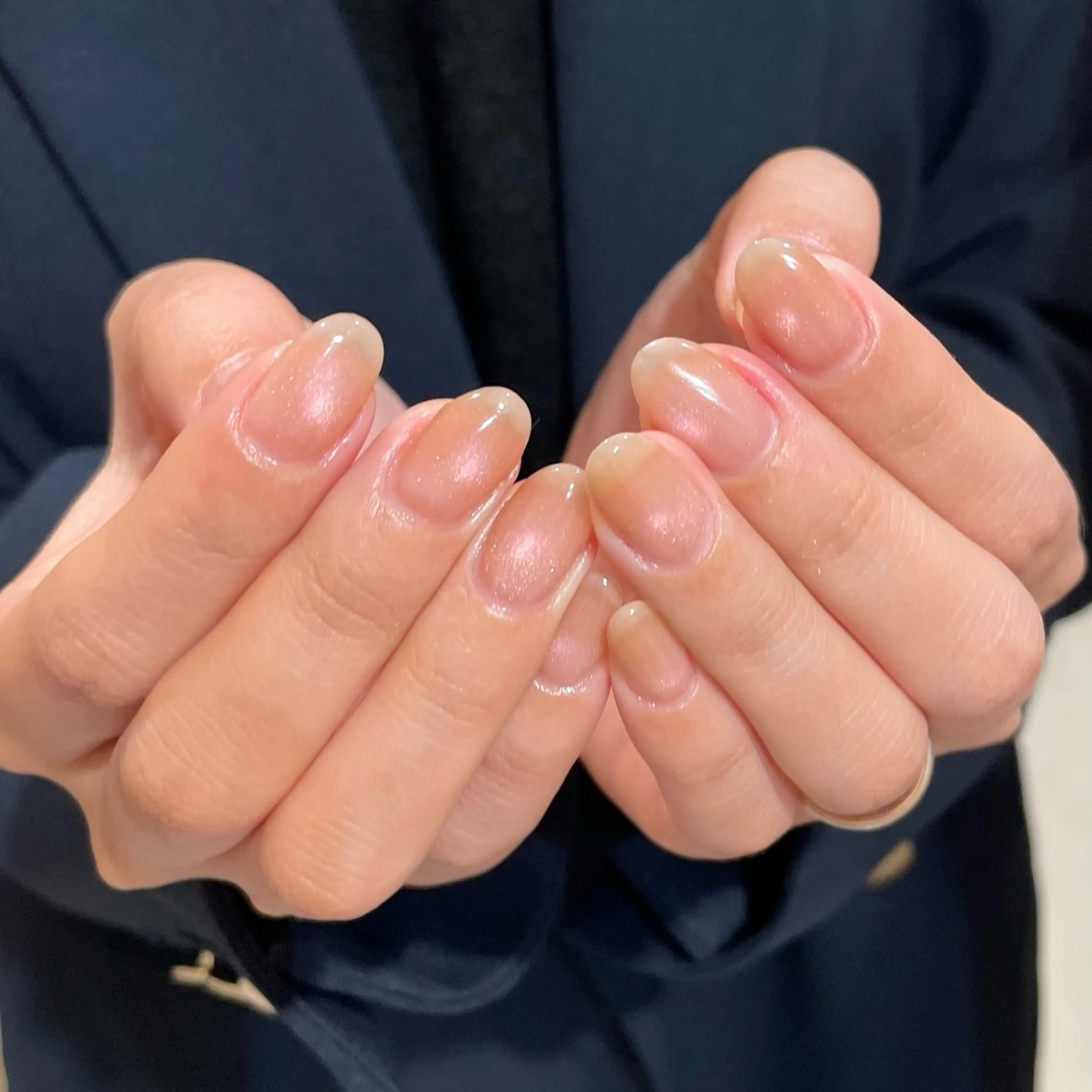 ネイル マグネットネイル 赤色 Ishii rikaのネイルデザイン