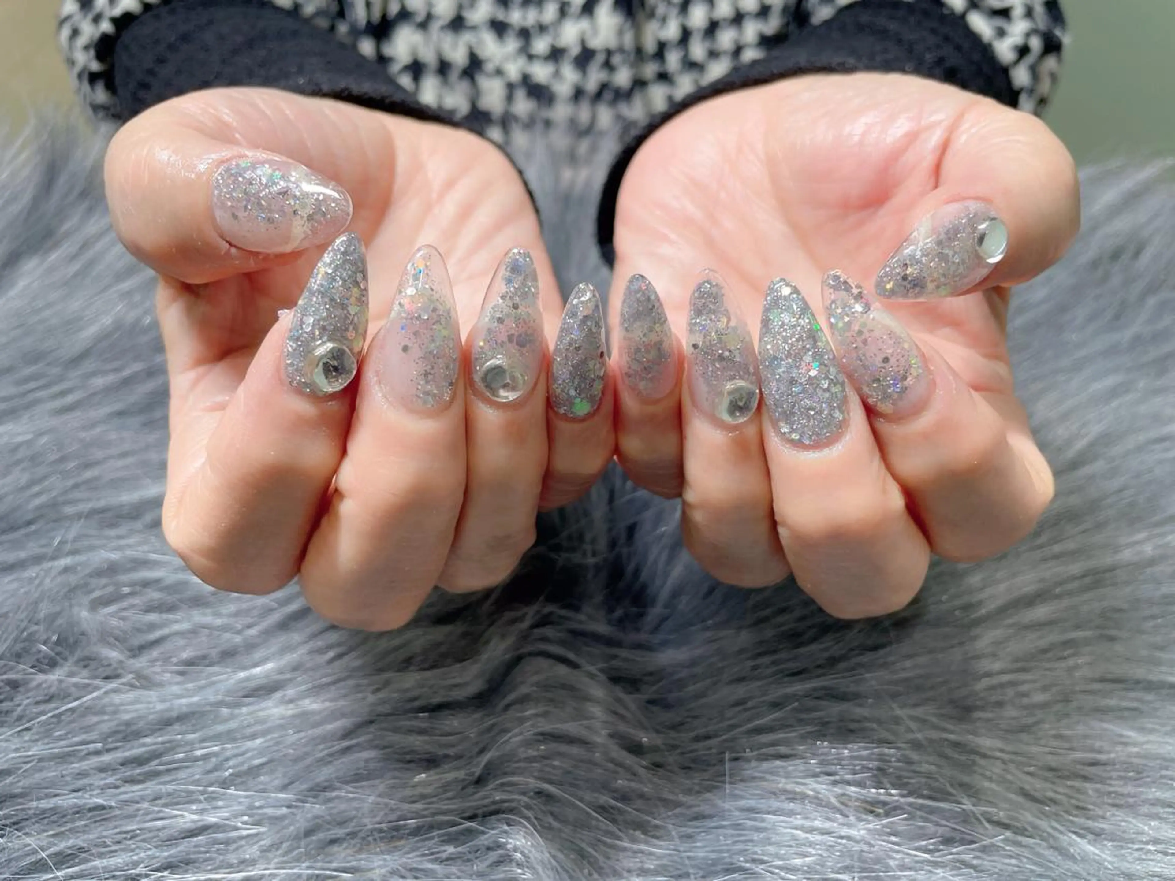ミディアム ネイル 《LB》ラブリエ Nail&eyeのマツエク・マツパデザイン