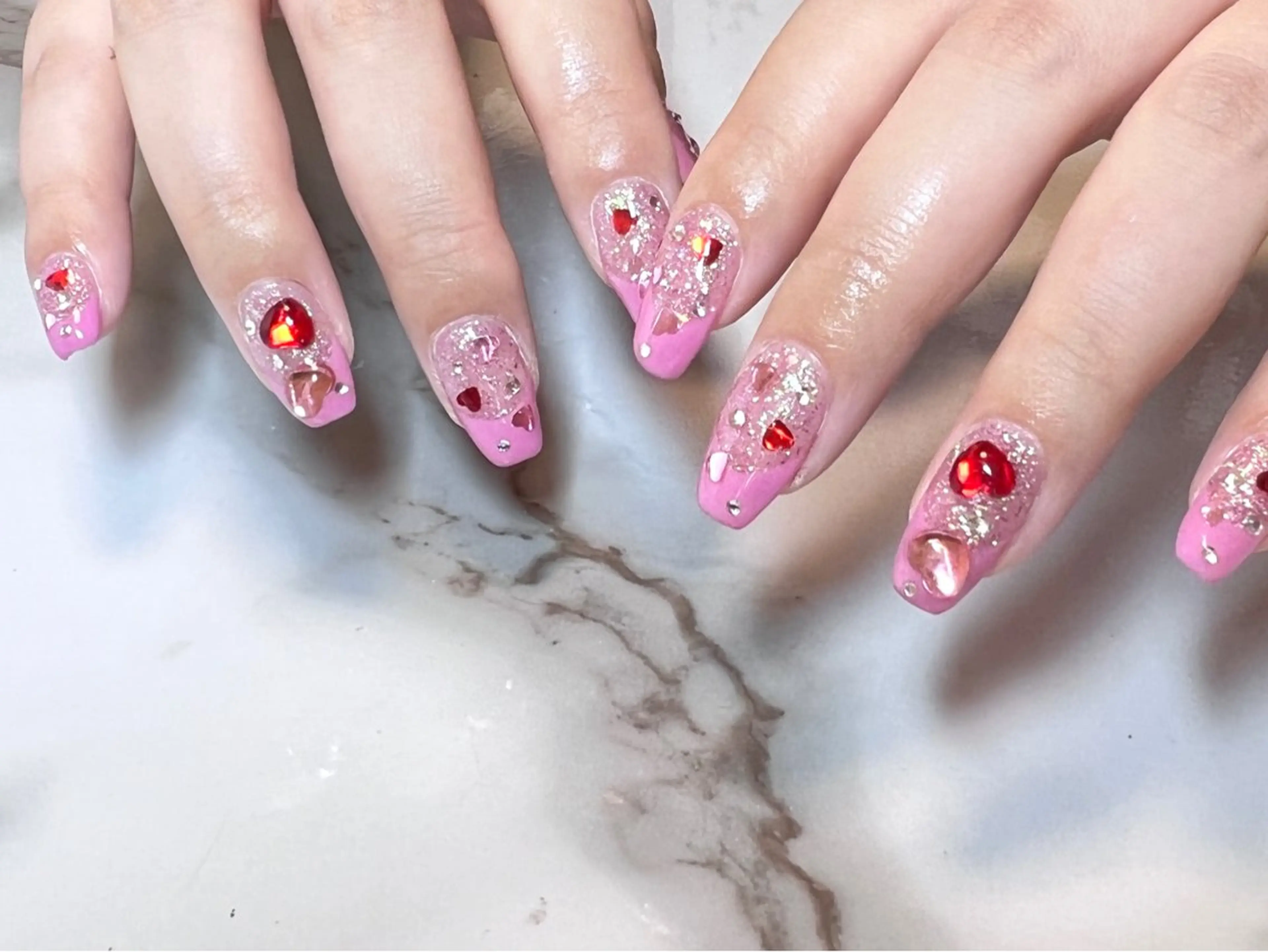 セミロング ネイリスト シンのネイルデザイン