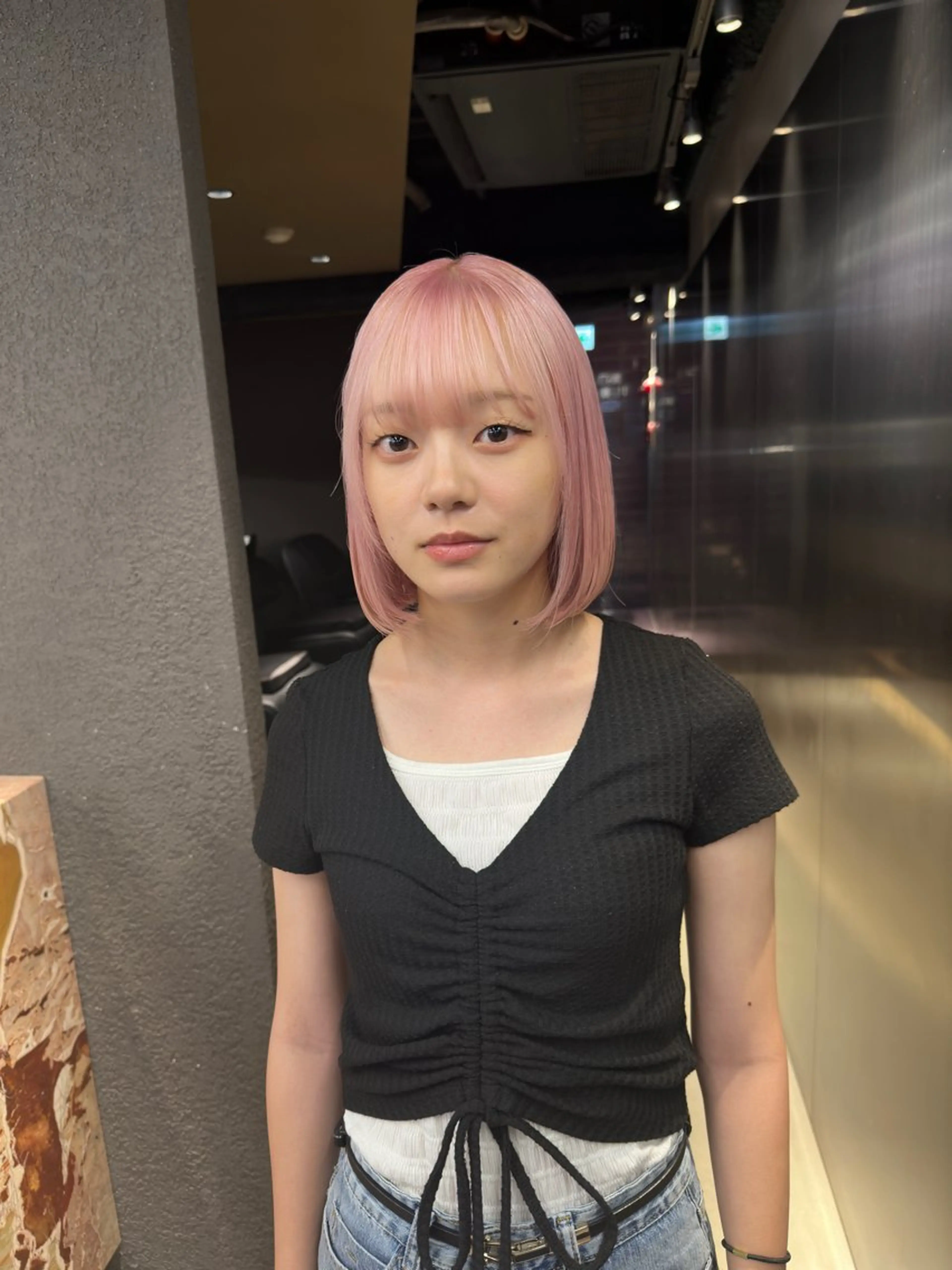 ショート カラー ピンクカラー ホワイトピンク ヘアカラー トリートメント enne栄店 /ブリーチ/ブリーチカラー/ダブルカラー/髪質改善/ケアブリーチ【エン】所属・鈴木直之/ハイトーン /ボブ/美髪矯正のヘアスタイル