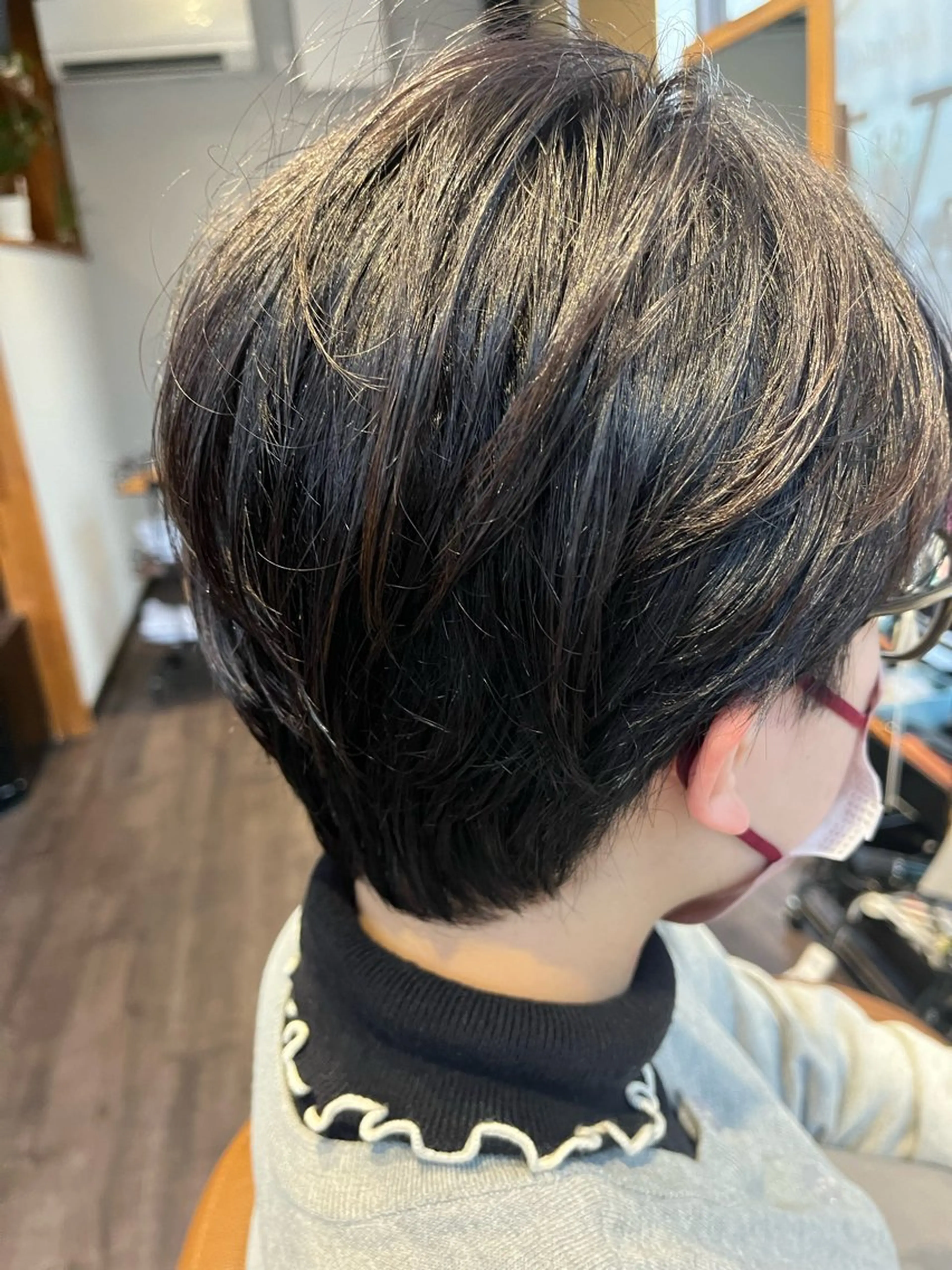 ショート カラー ショートヘア カット ヘアカラー トリートメント Mavie 東奈々子のヘアスタイル