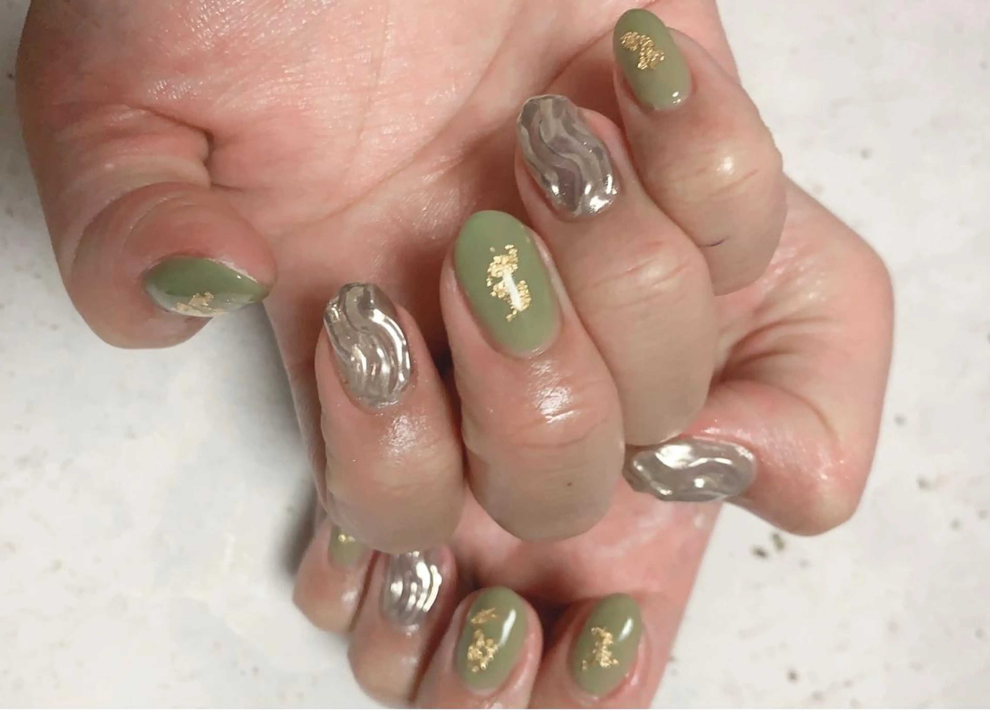 ネイル ニュアンスネイル nico.nico.mark NAIL所属・小林 梓のエステ・リラクイメージ