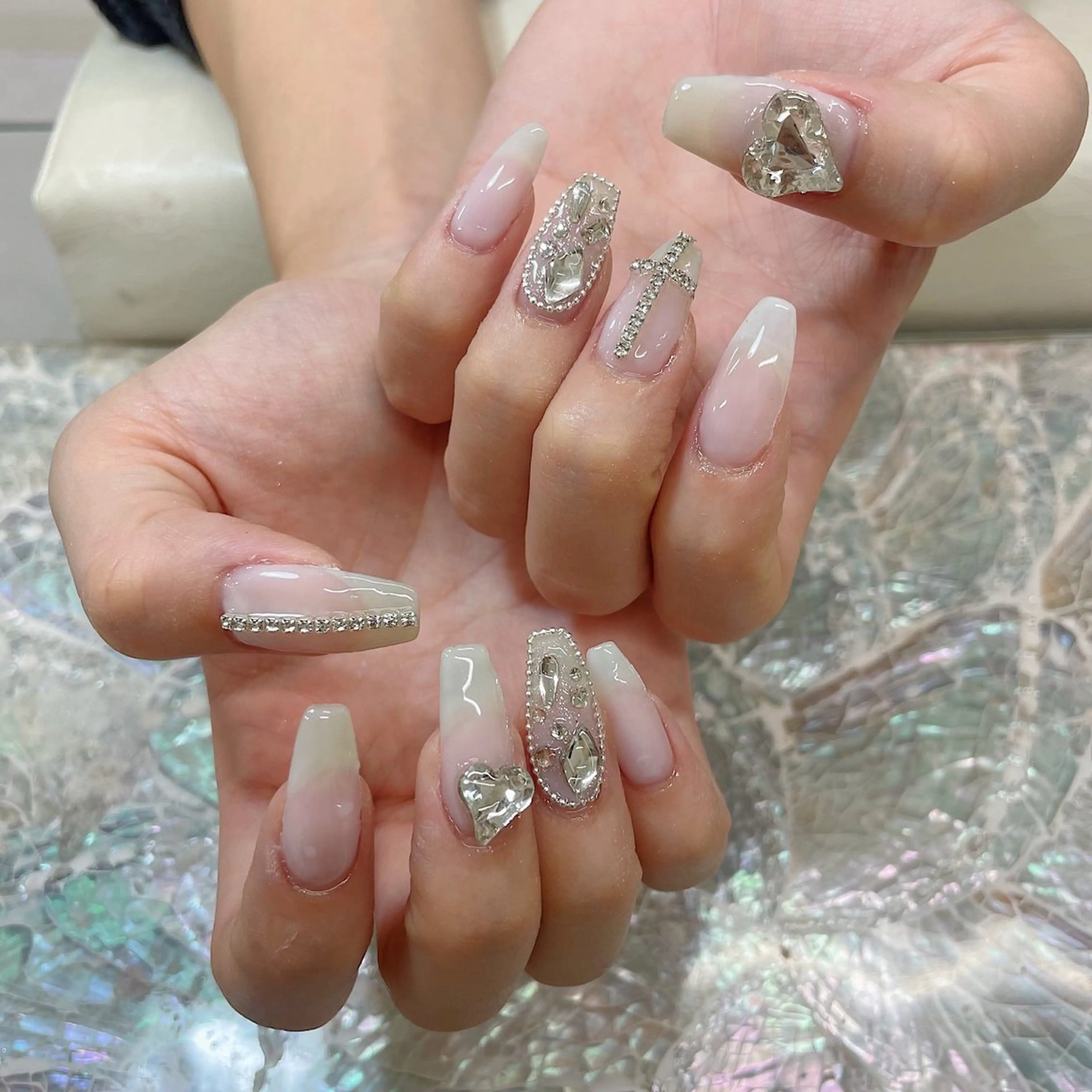 ネイル 持ち込み シンプルネイル 🌴konami 4U NAIL🥥のネイルデザイン