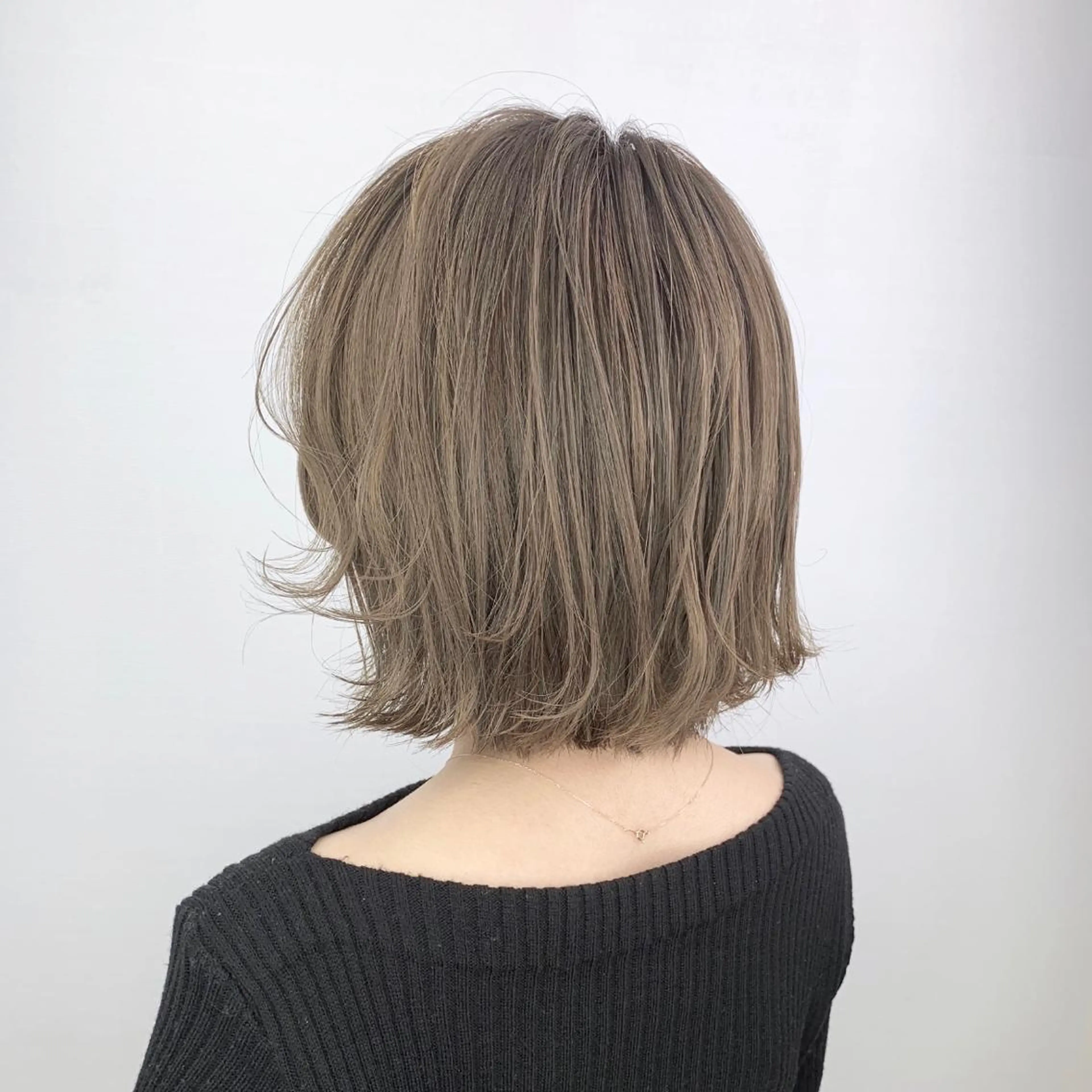 ミディアム カラー 似合わせカット🌿 前川のヘアスタイル