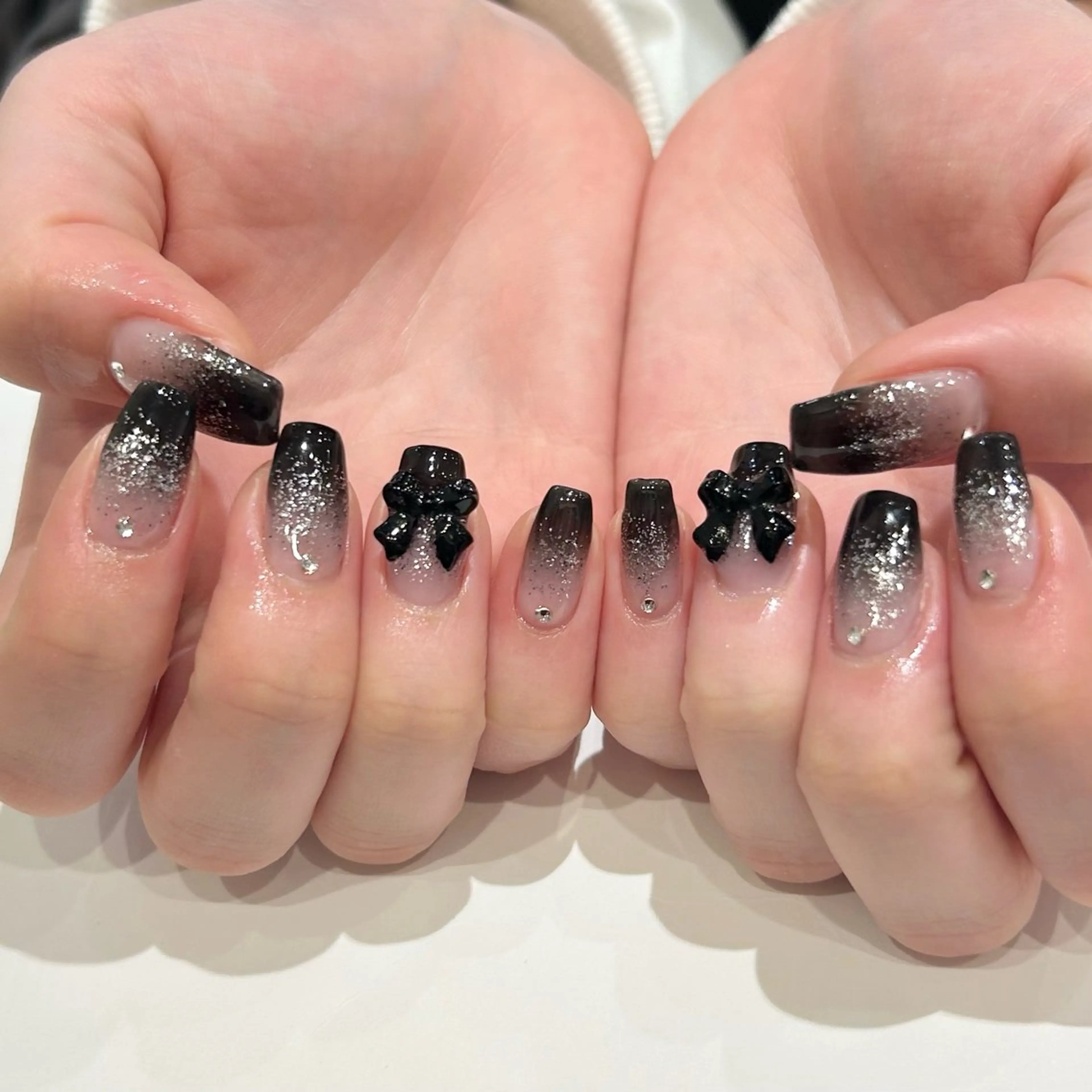 ネイル リボン ハンドネイル nail ♡" Riri韓国ガーリーのネイルデザイン