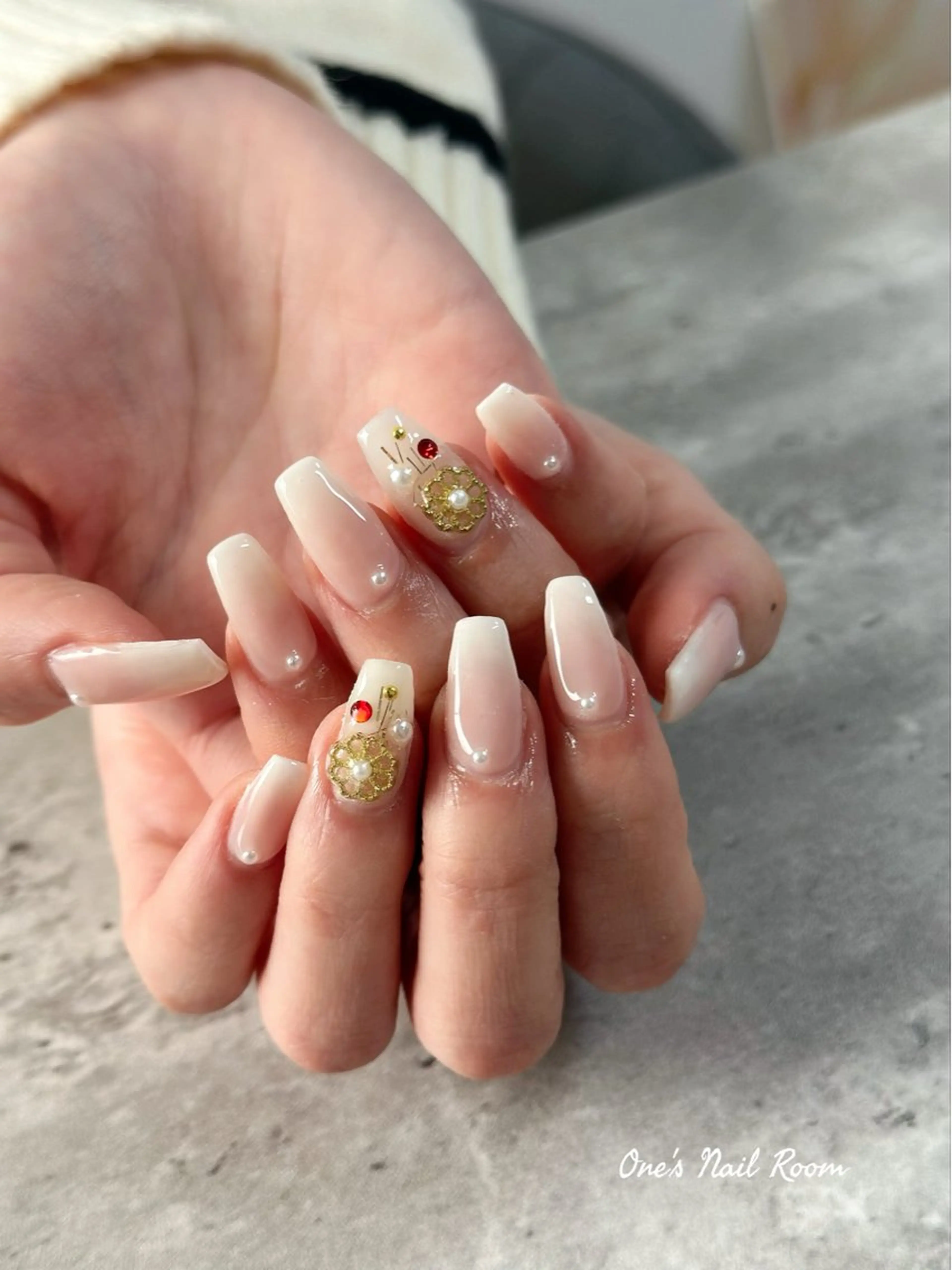 ネイル ハンドネイル One's Nail Roomのネイルデザイン