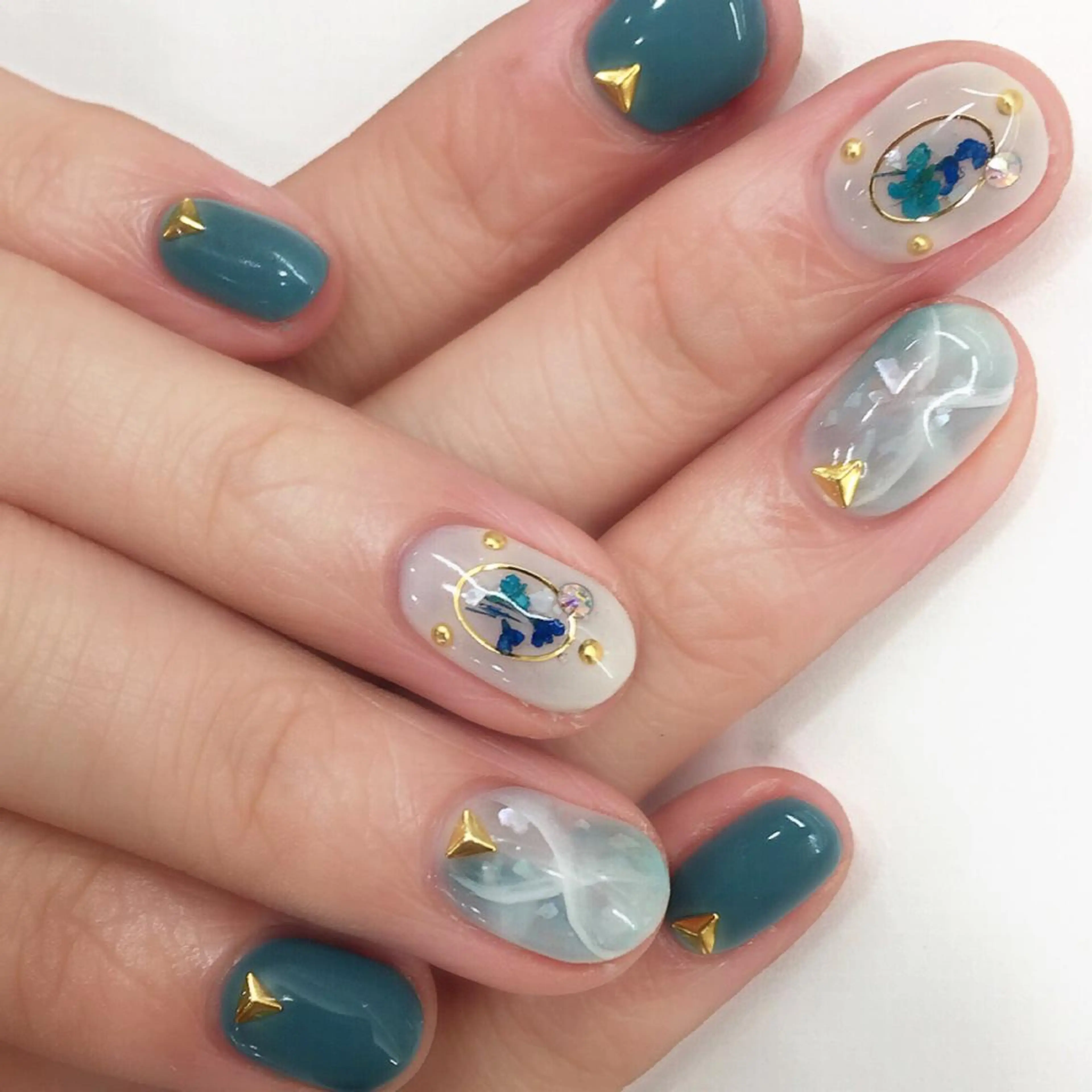 ネイル Nailsalon Fave/Rinaのネイルデザイン