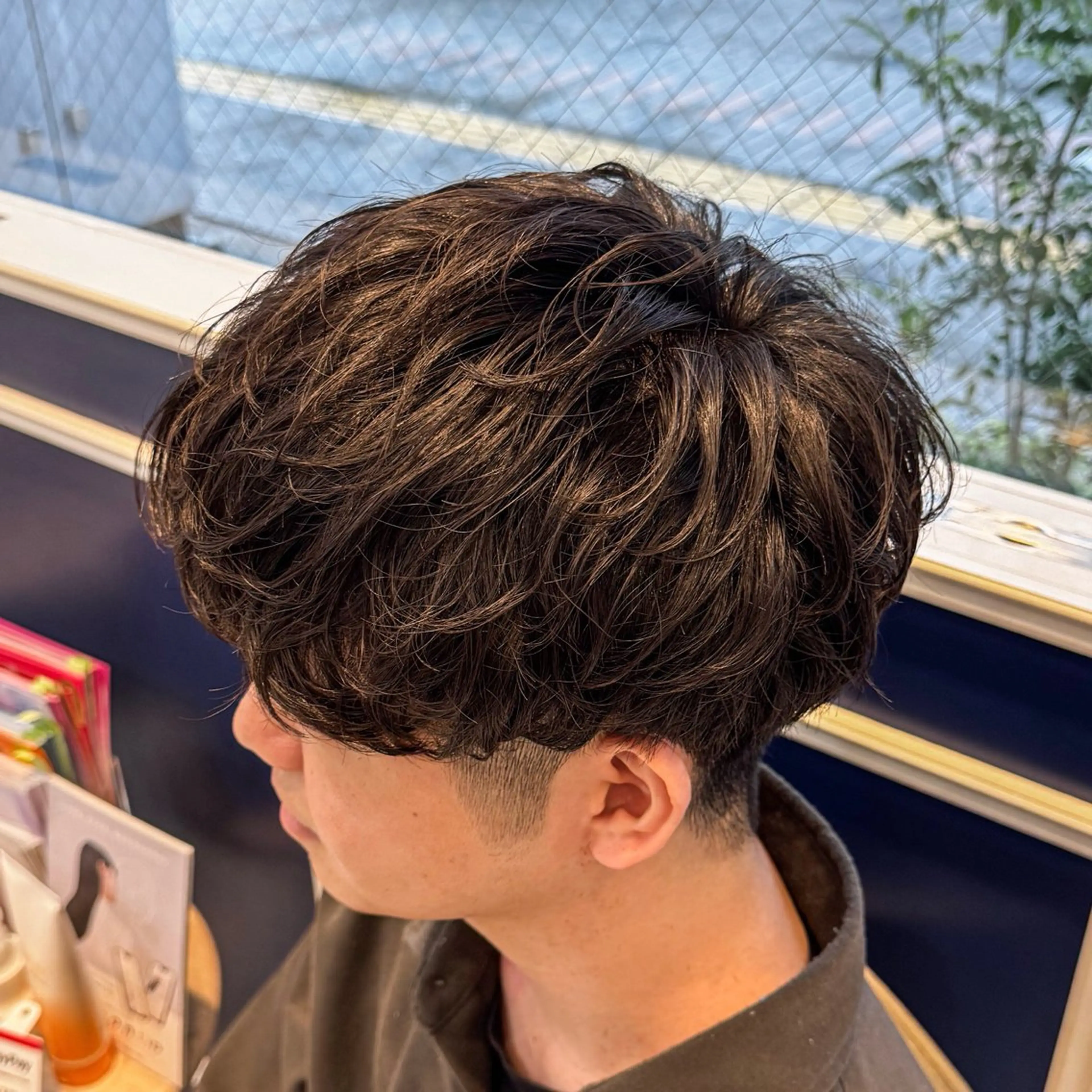 ショート パーマ メンズ メンズパーマ カット パーマ 吉田 新平のヘアスタイル