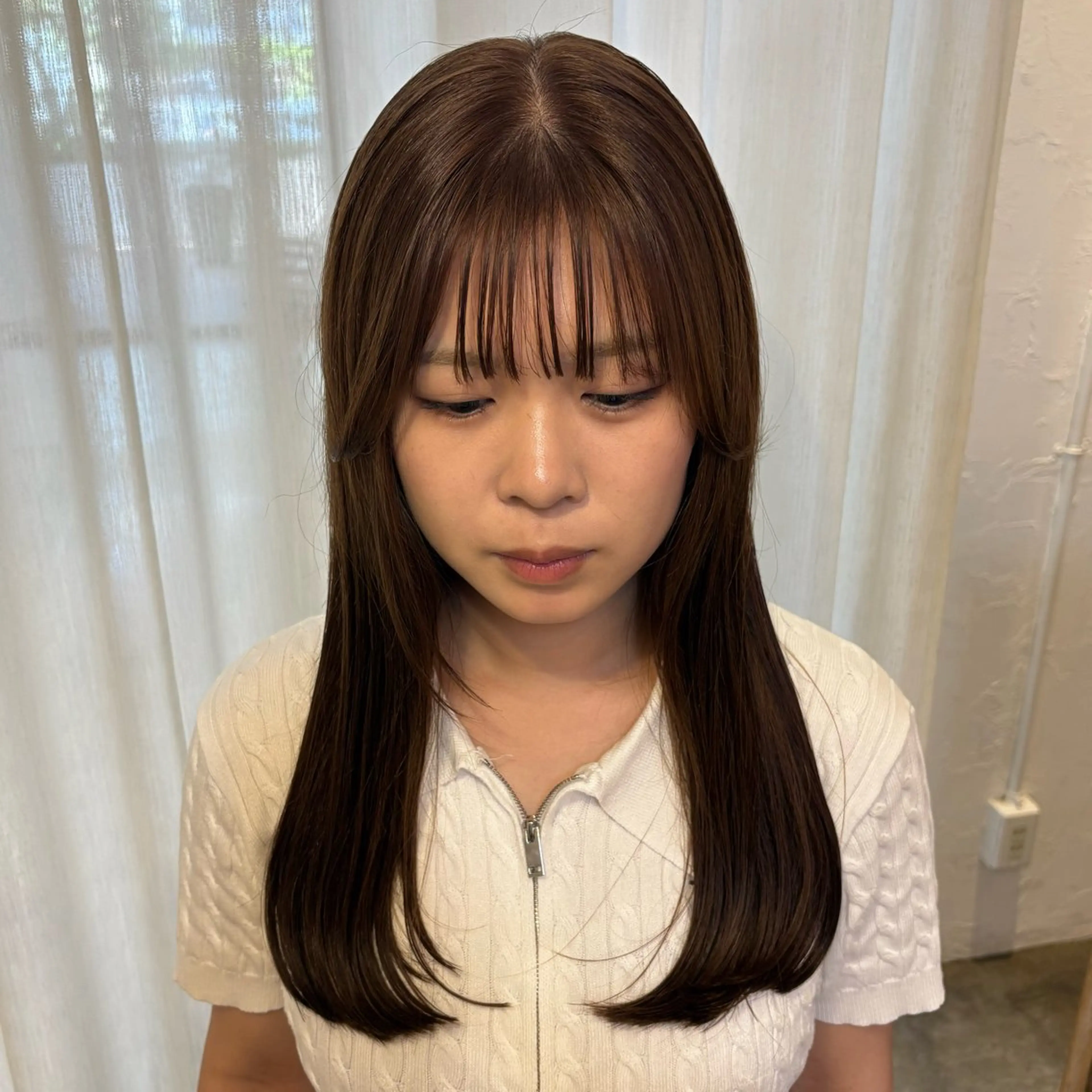 ロング カラー ベージュカラー ブリーチ 透明感カラー ダブルカラー ブリーチなしカラー mina / 透明感ベージュカラーのヘアスタイル