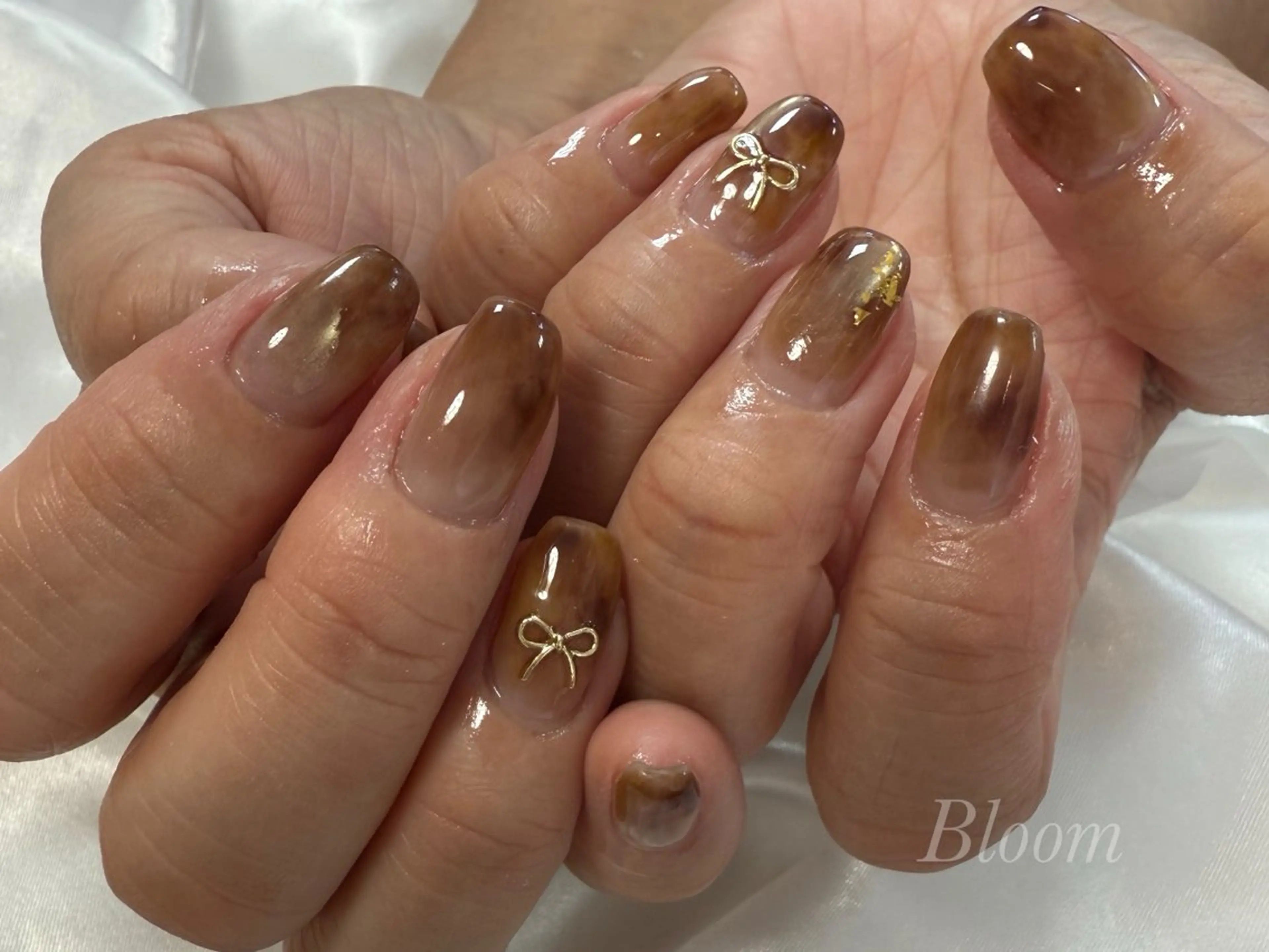 ネイル リボン ハンドネイル Bloom a nail studio所属・松下 未来のネイルデザイン