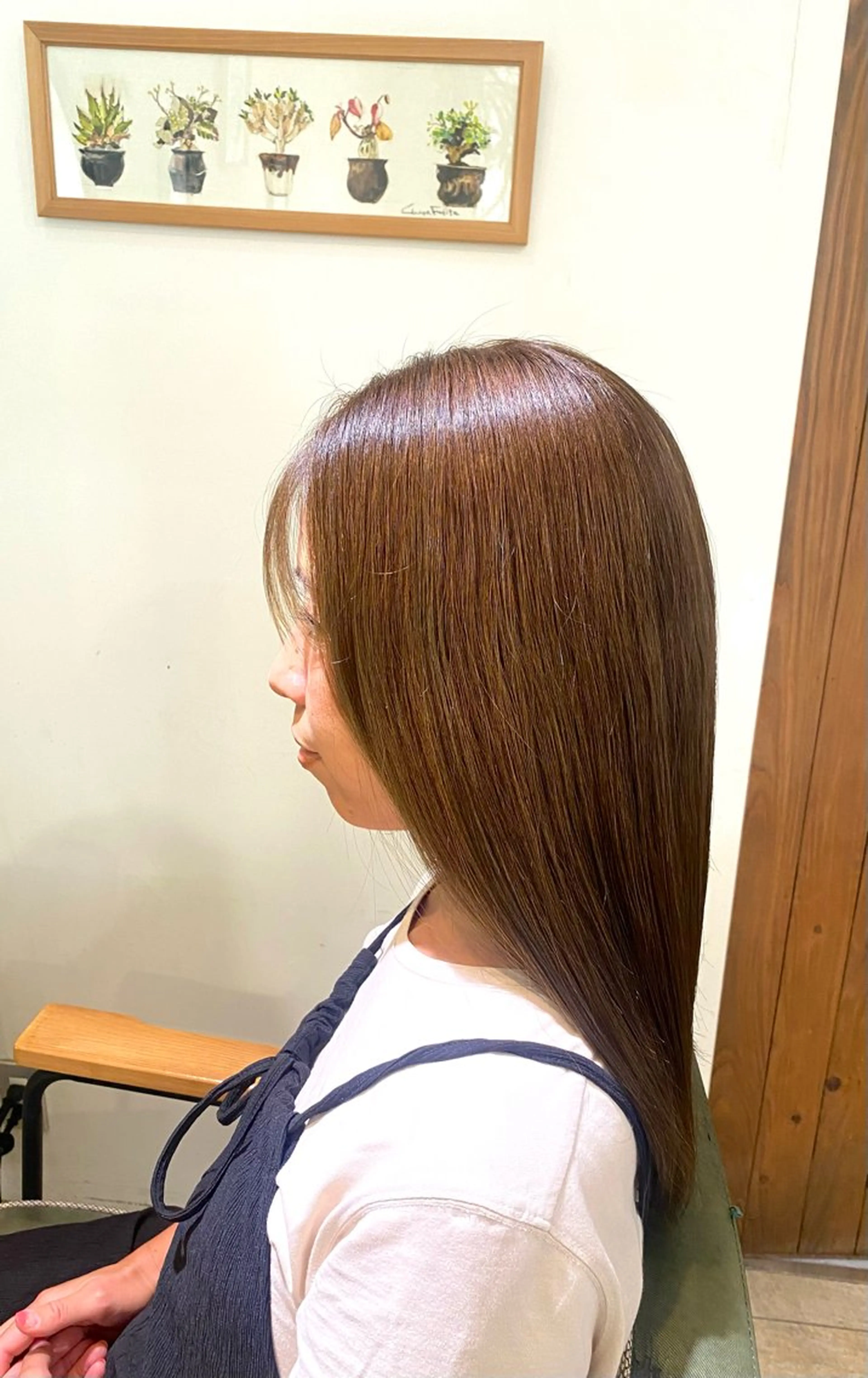 ロング ヘアカラー LiC えりのヘアスタイル