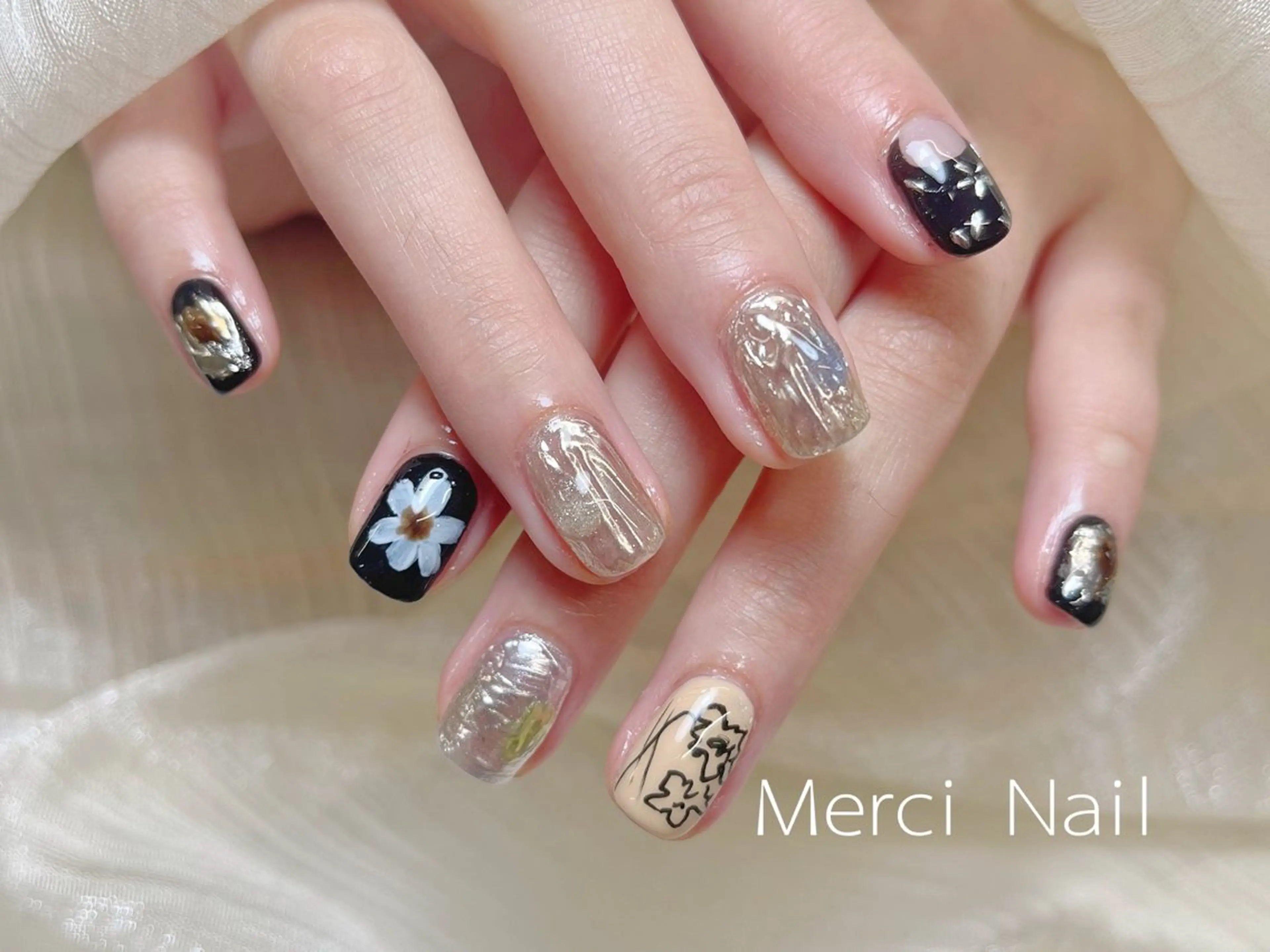 ネイル Merci Nail Salonのネイルデザイン