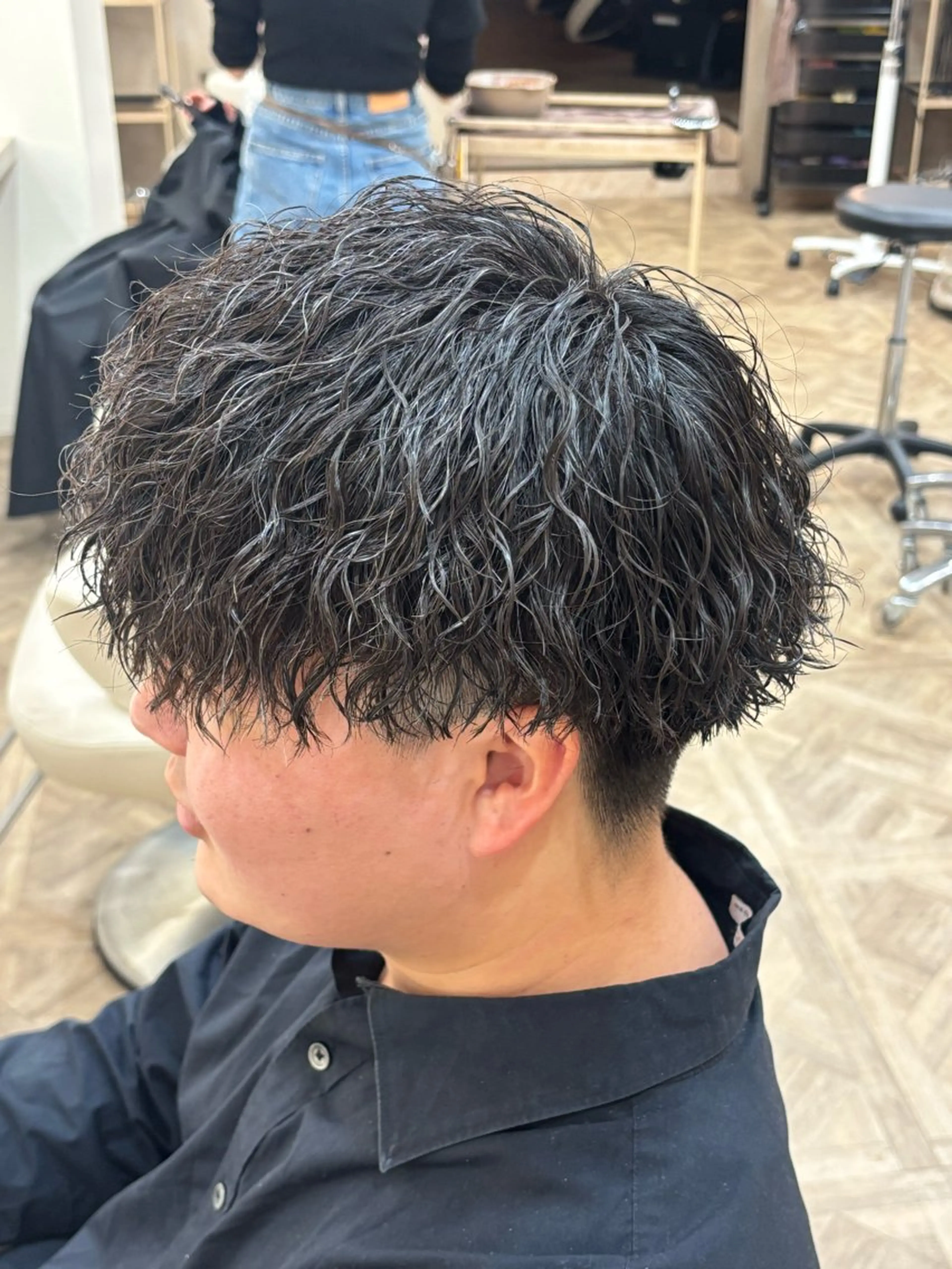 ショート パーマ メンズ カット パーマ トリートメント パーマ職人DAIKI ツイスパ/波巻きのヘアスタイル